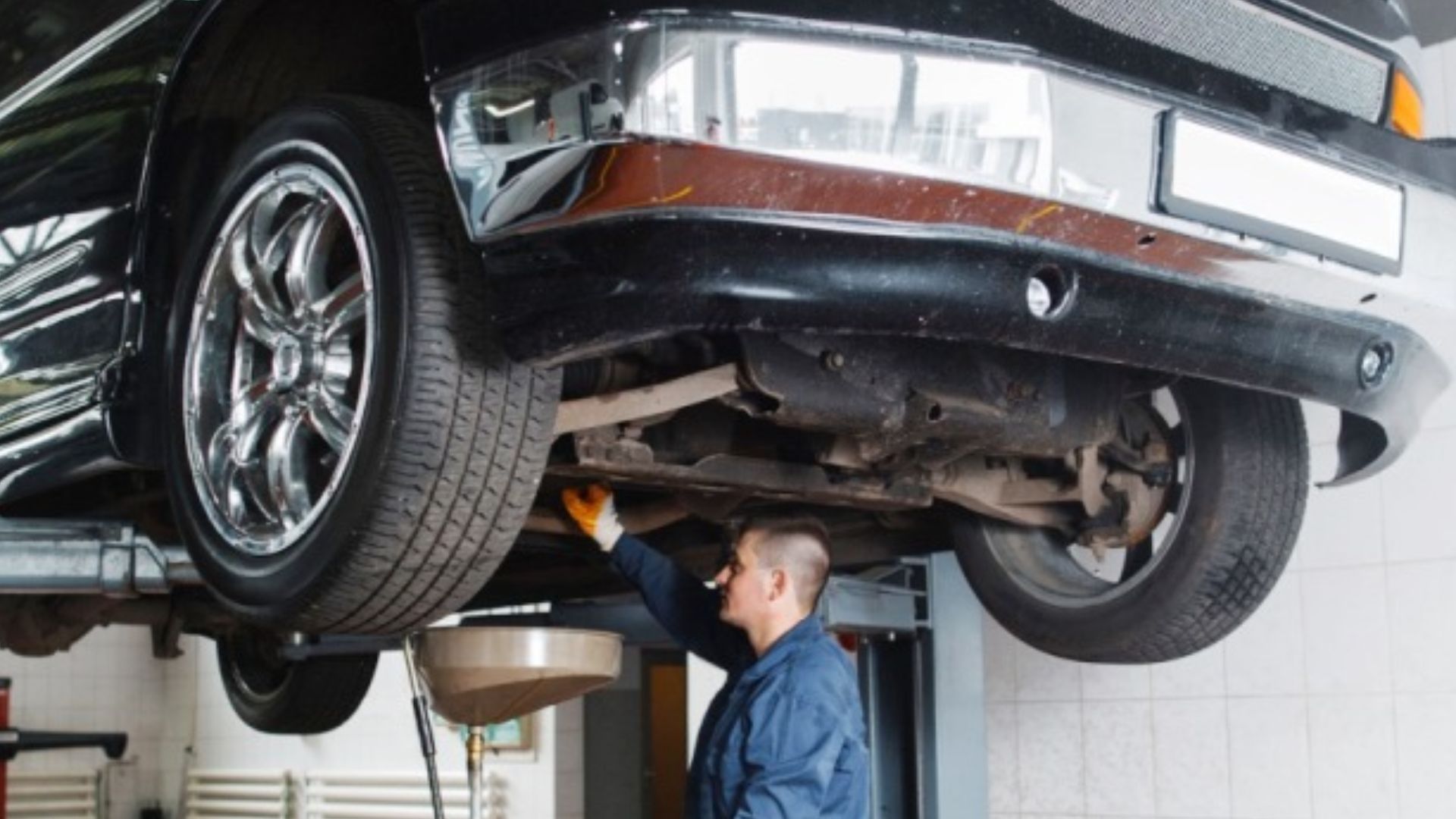 Change engine oil and transmission inspection