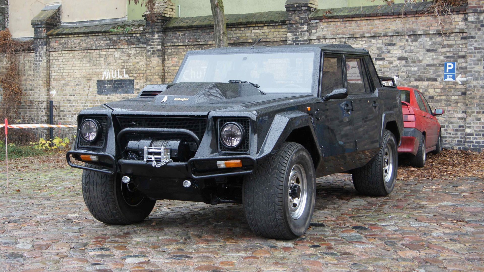 Lamborghini LM002 at the Meilenwerk Berlin
