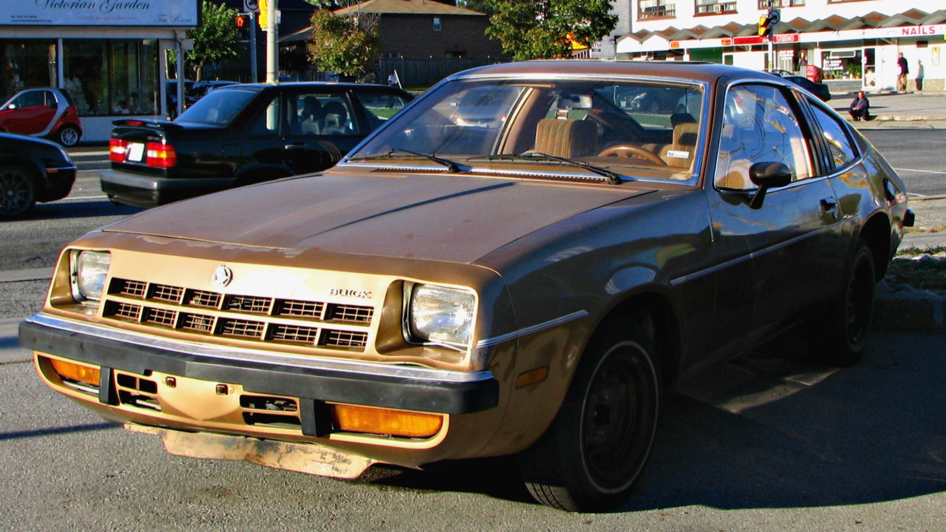 Anyone know what Buick this is?