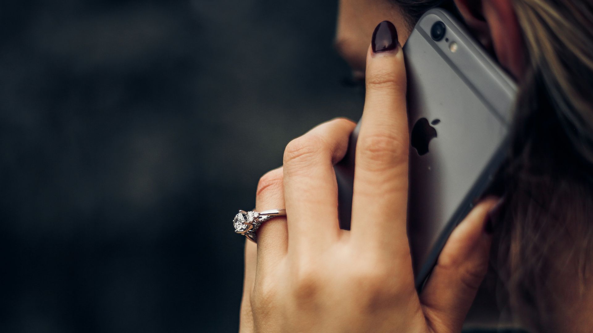 woman talking on the phone
