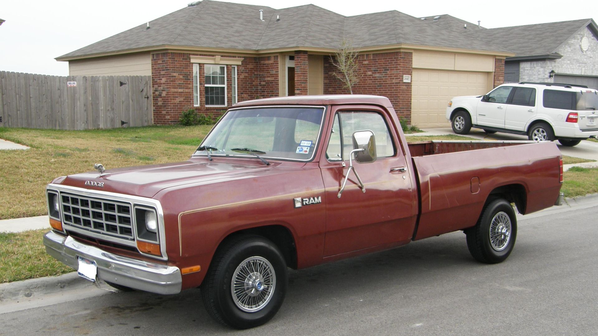 A 1985 Dodge Ram D150 5.2L V8.