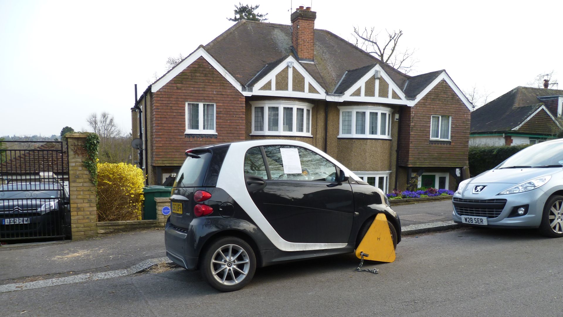 Clamped car in Barnet