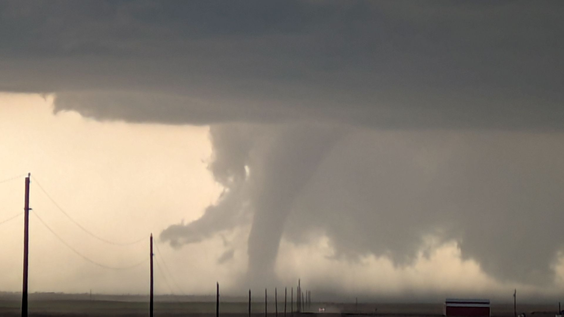 A mature stovepipe tornado near the town of Akron, Colorado.