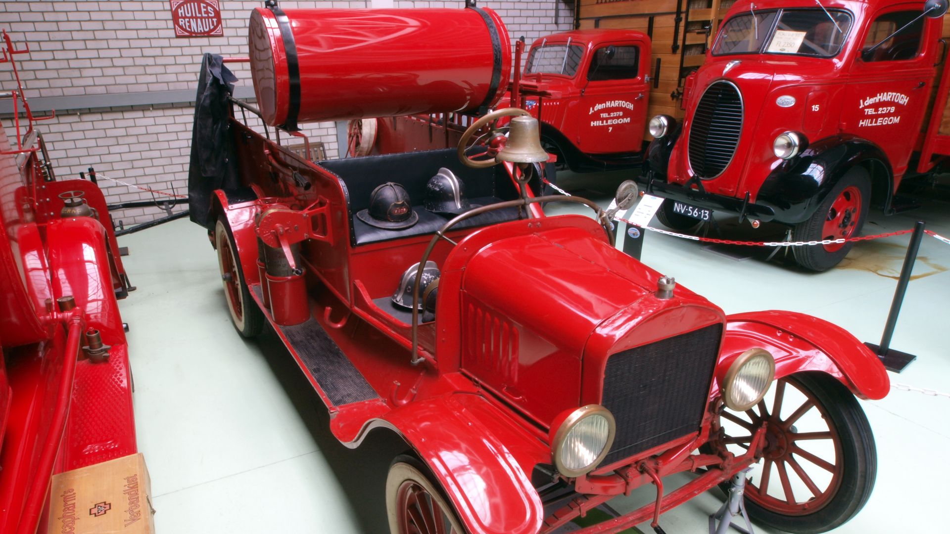 Den Hartogh Ford Museum.