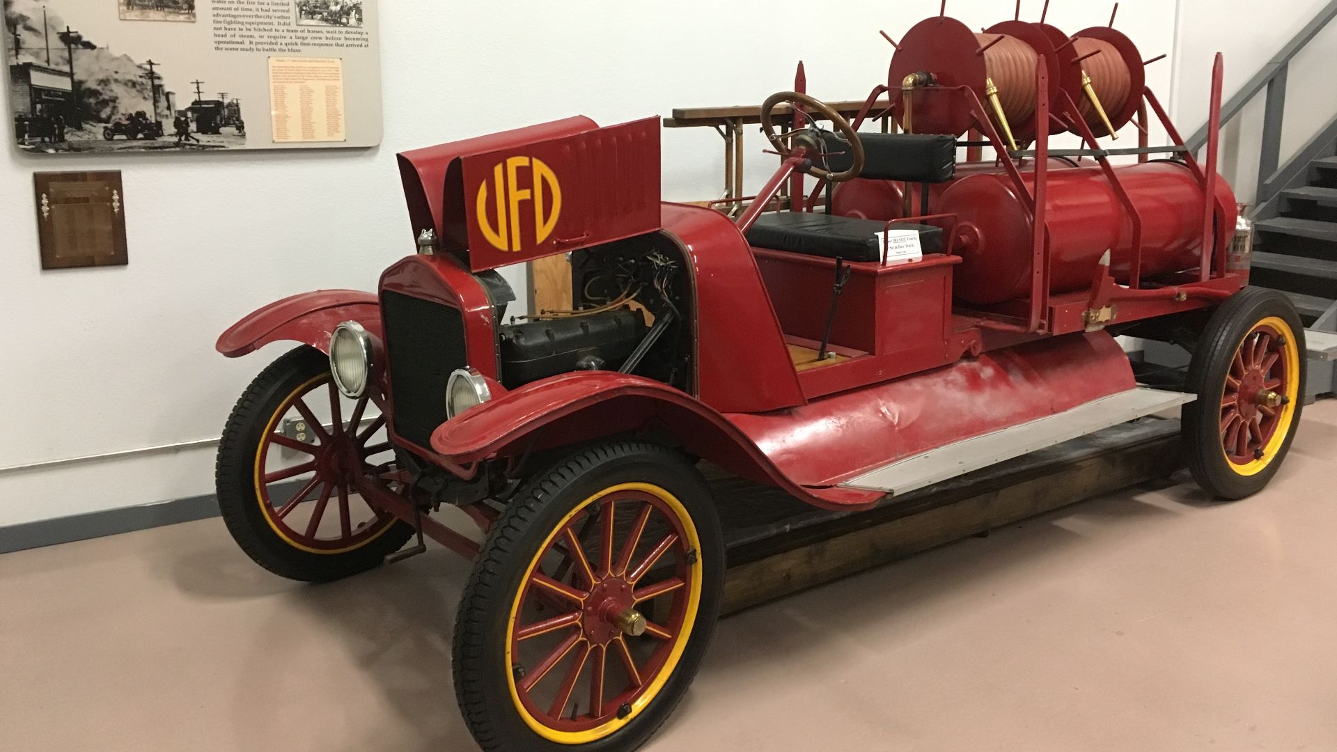 Model T Ford : Valdez FD  exhibit at City Museum.