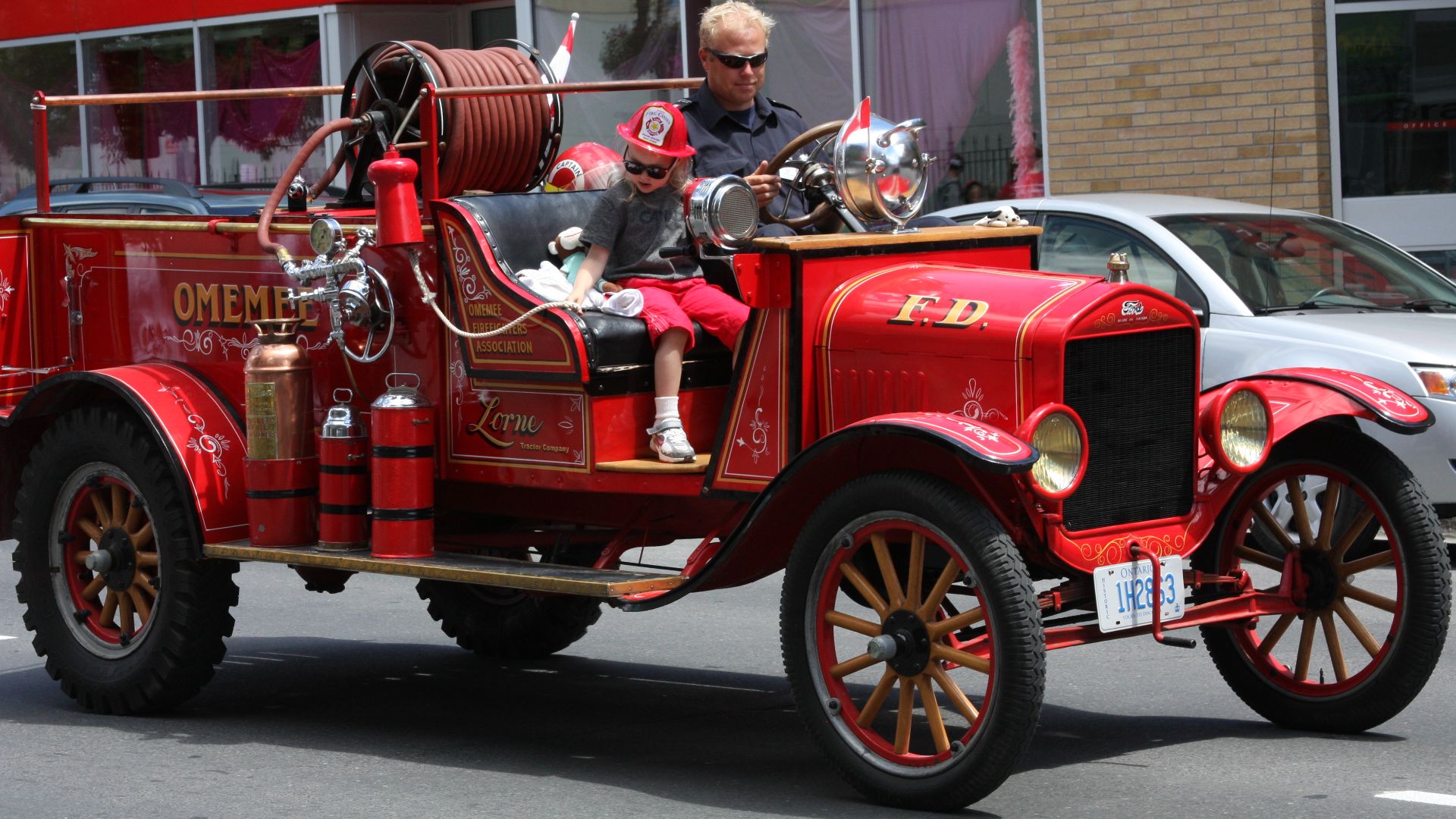 98/365 - Canada Day Parade in Peterborough, ON