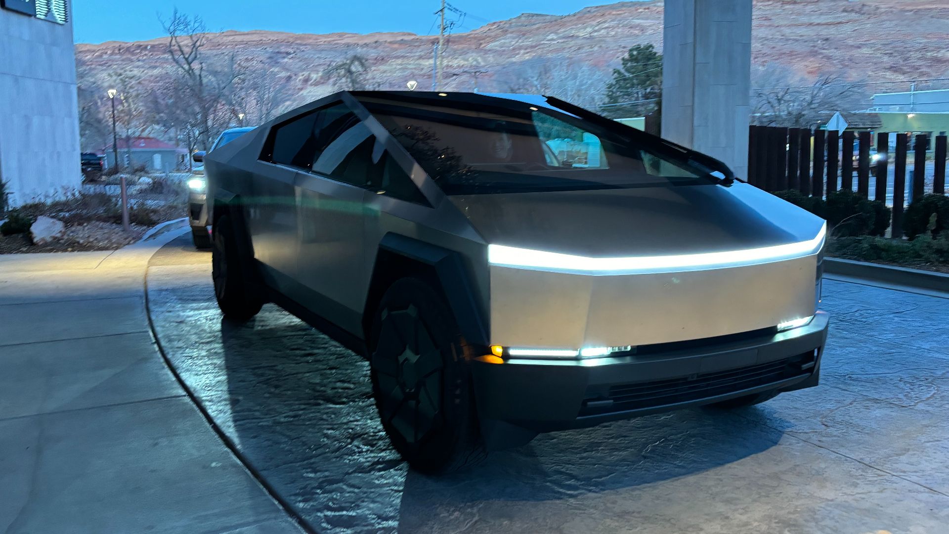 2024 Tesla Cybertruck