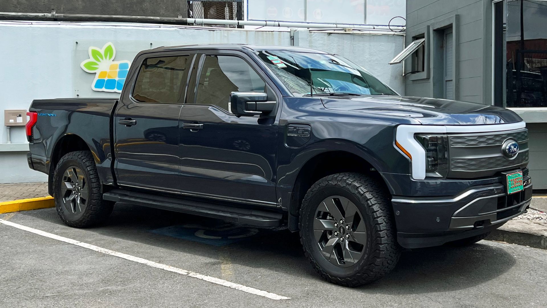 Ford F-150 Lightning in Costa Rica
