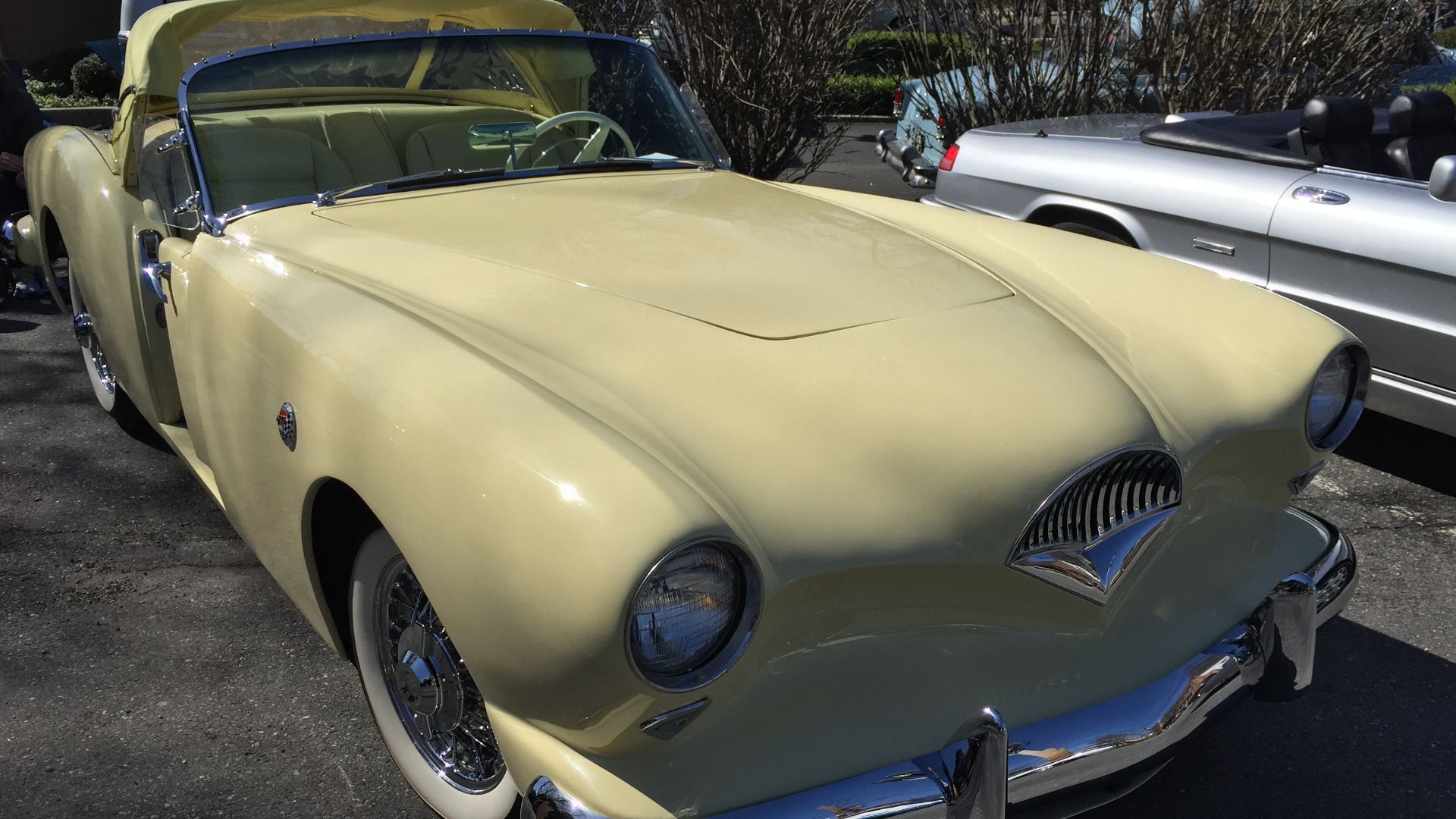 1954 Kaiser Darrin roadster - production number 326, finished in yellow. Photographed at the 2015 Kensington Car Show in Maryland.