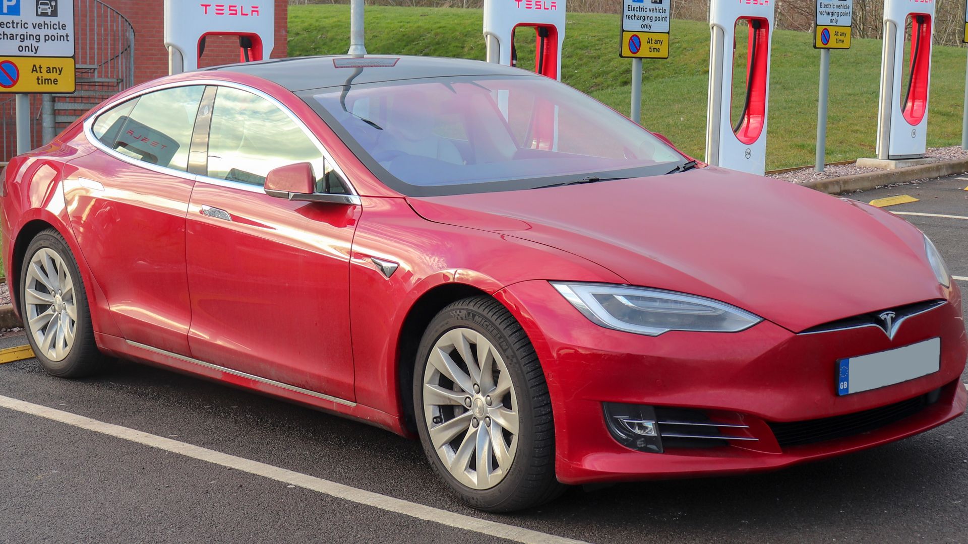 2018 Tesla Model S 75D Taken in A464, Priorslee Road, Shifnal