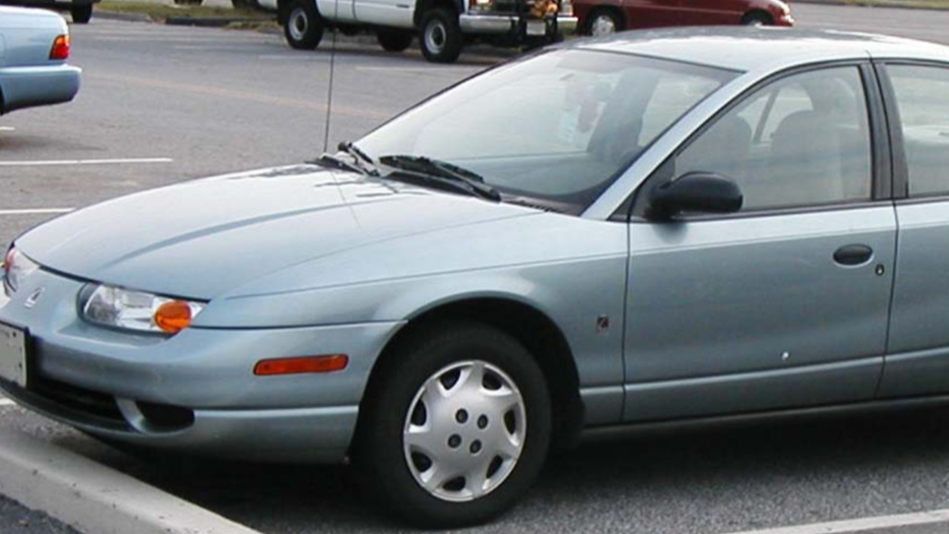 2000-2002 Saturn S-Series sedan photographed in USA.