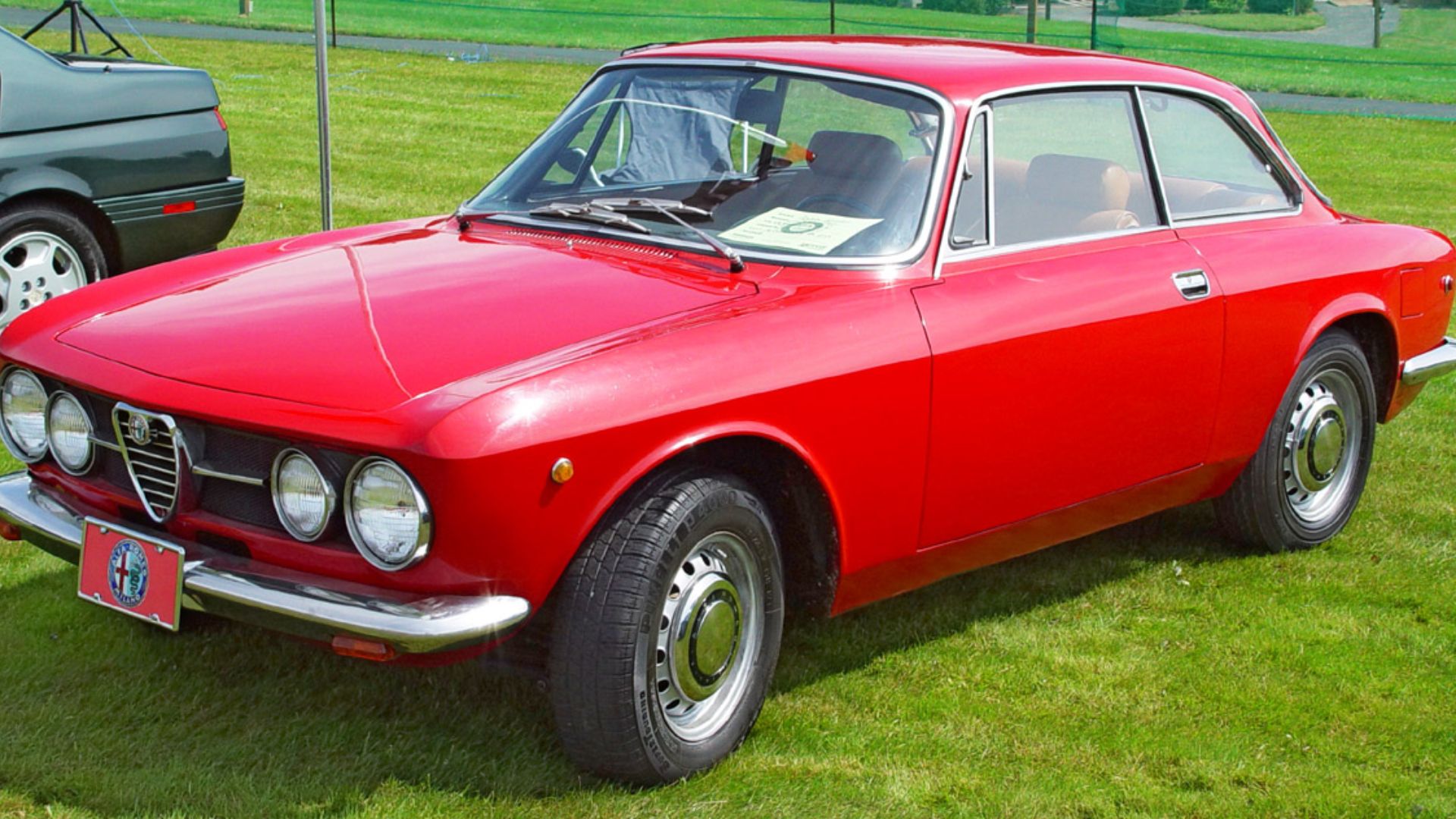 File:1969-Alfa-Romeo-GT-Veloce-Red-Front-Angle-st.jpg