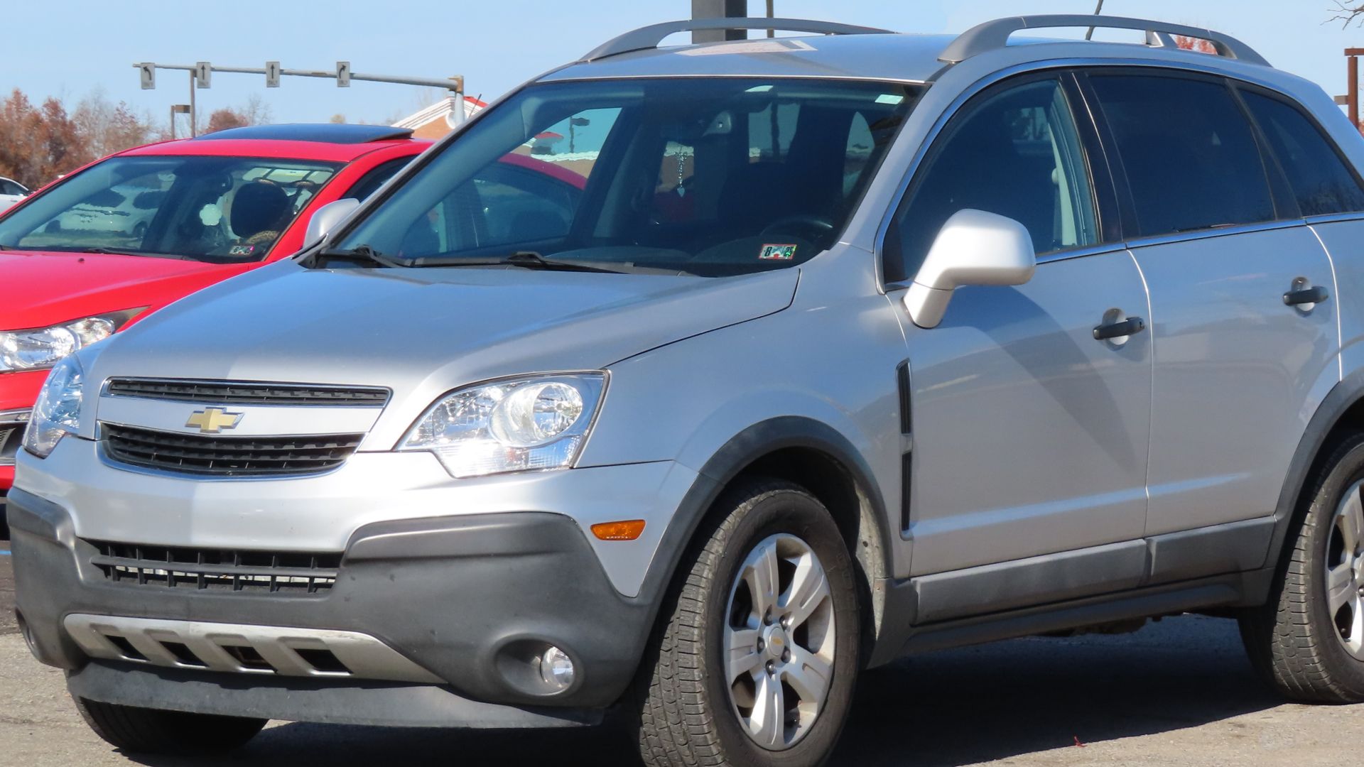 2013 Chevrolet Captiva Sport LS photographed in New Castle, Pennsylvania. Finished in Silver Ice Metallic.