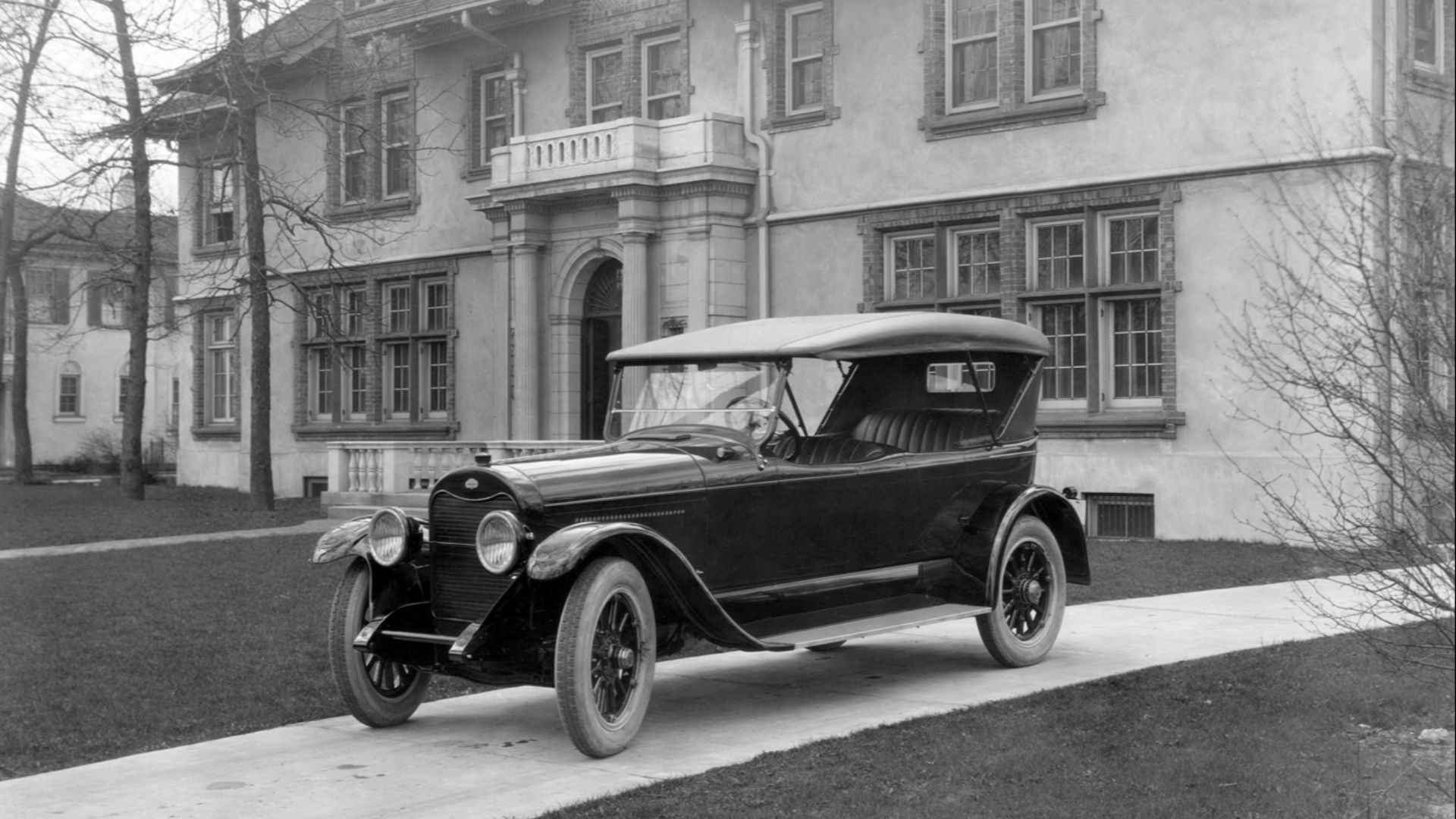 1922 Lincoln Model L 7-passenger Touring [124 A]
Chassis code: 124 A