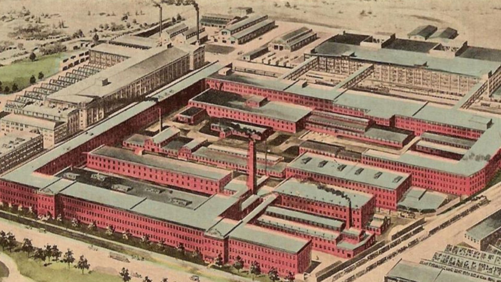 Postcard picture: aerial view of Willys-Overland Co. factory in en:Toledo, Ohio, postmarked 1915. Store Web page states: