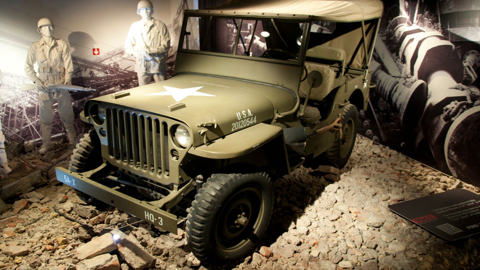 1941 Willys MB Ford GPW (Jeep) Museo Nazionale dell'Automobile Torino
United States 1941
Engine: 4-cylinder
Displacement: 2199 cc
Max Power: 60 HP @ 4000 rpm
Speed: 105 km/h

Weight: 1100 kg