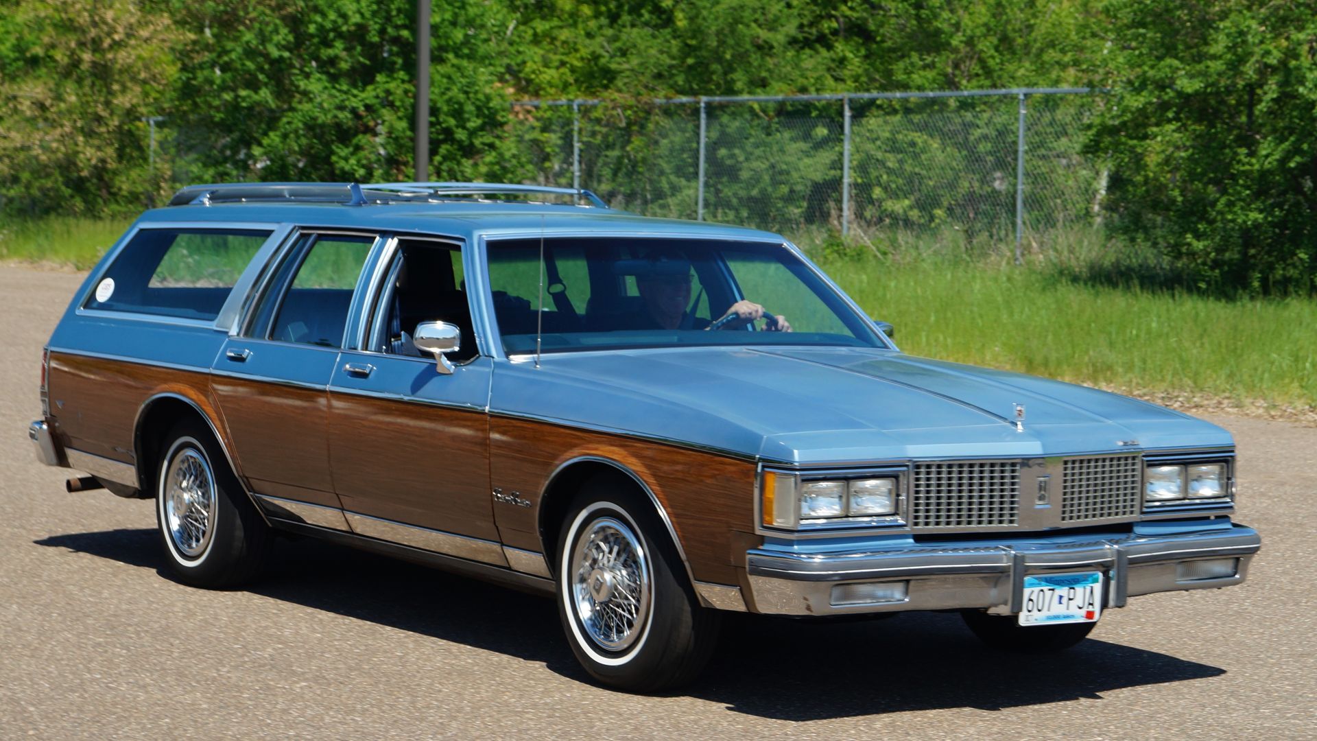 1989 Oldsmobile Custom Cruiser