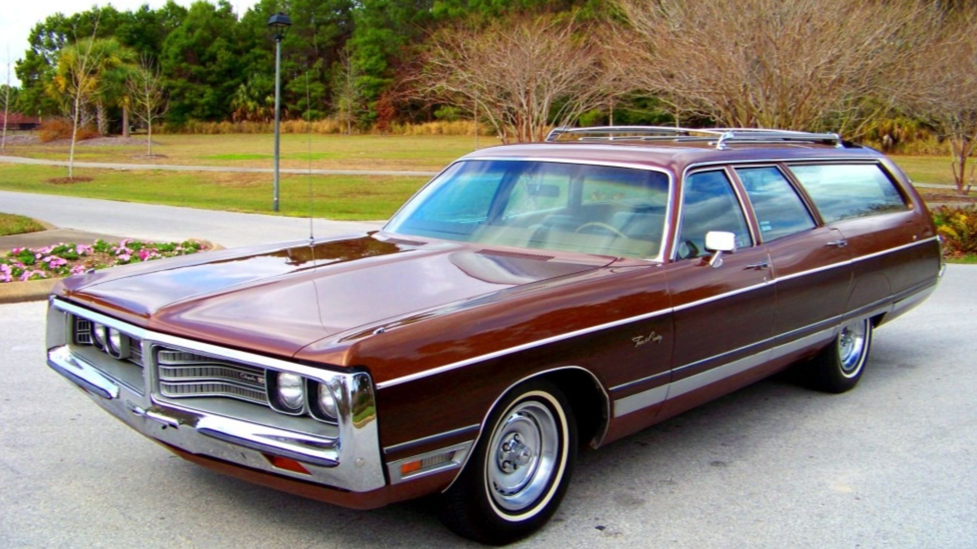 1972 Chrysler Town & Country full-size station wagon