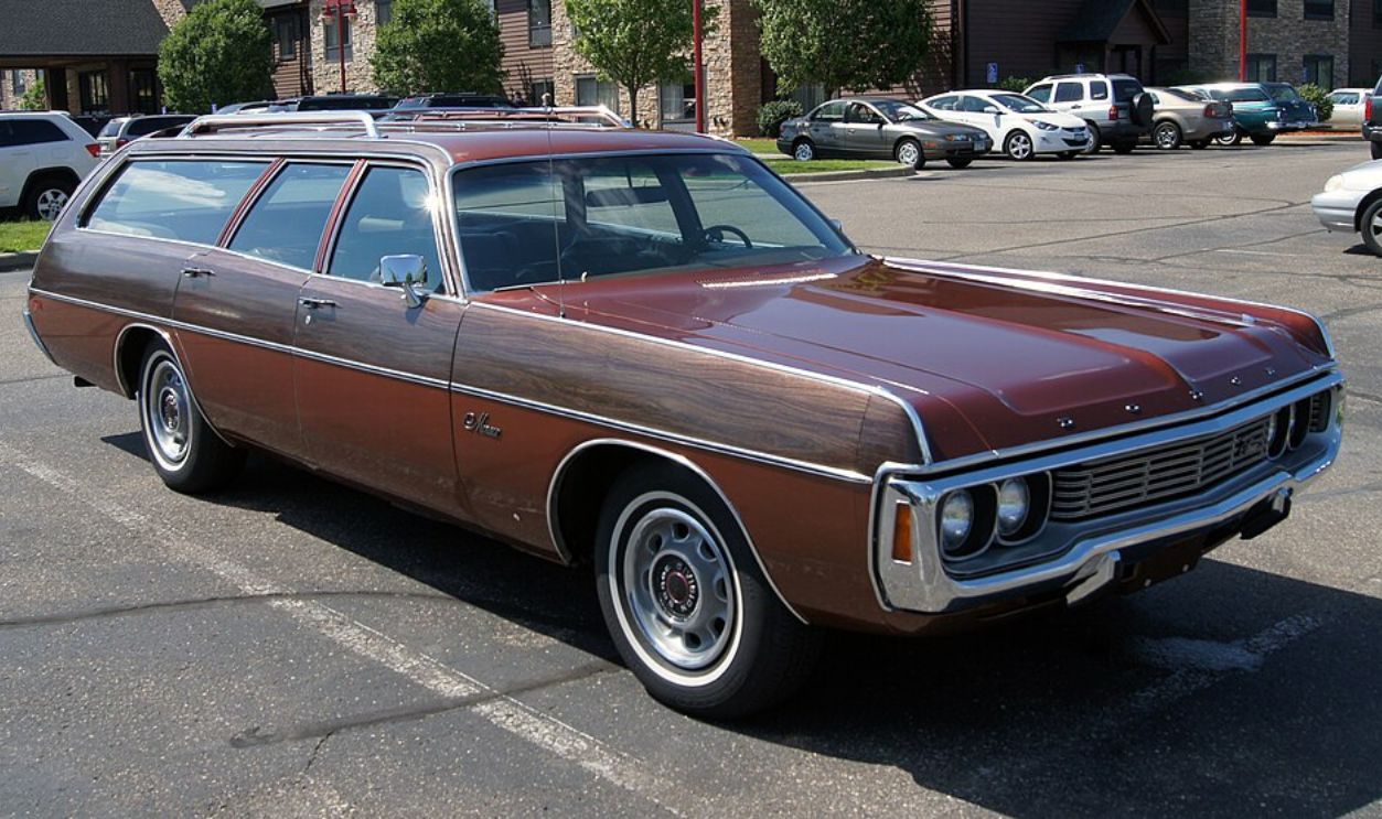 71 Dodge Monaco station wagon