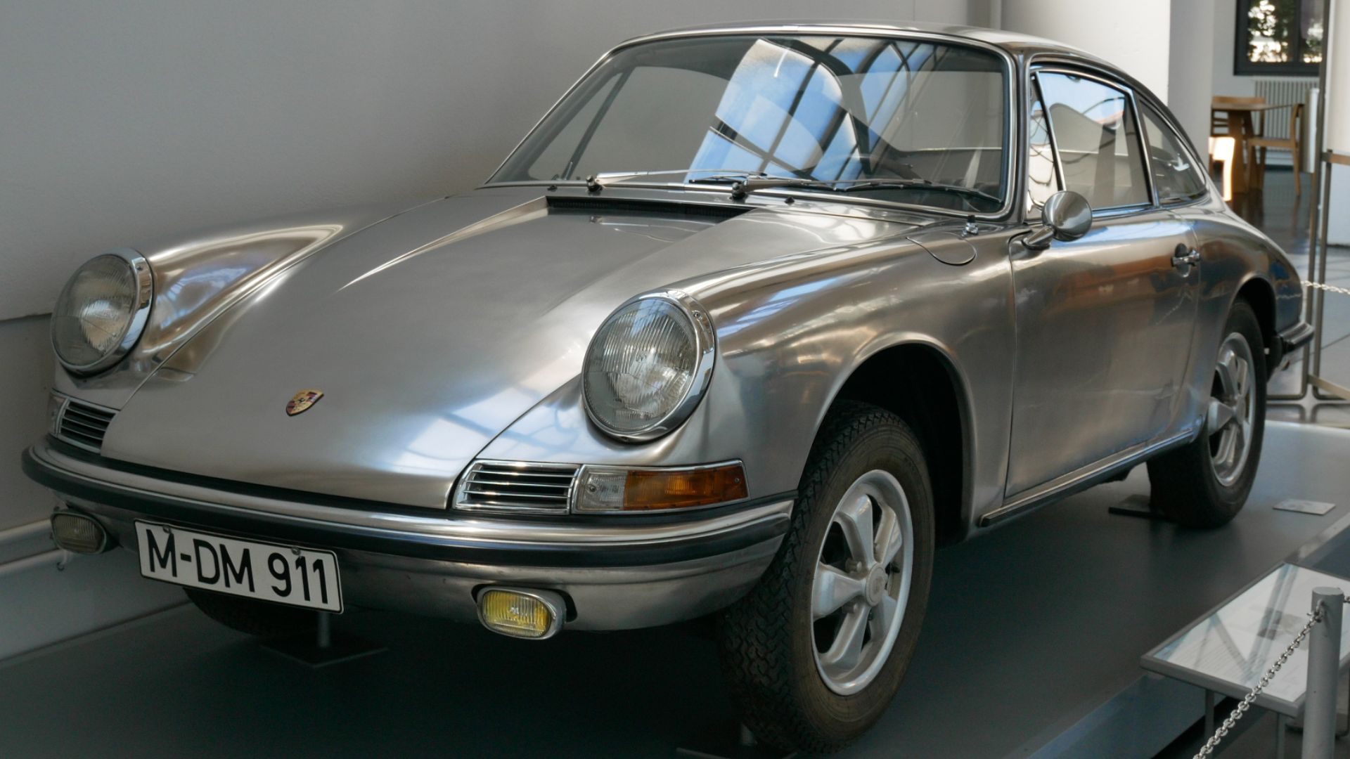 1974 Porsche 911S at the Deutsches Museum.