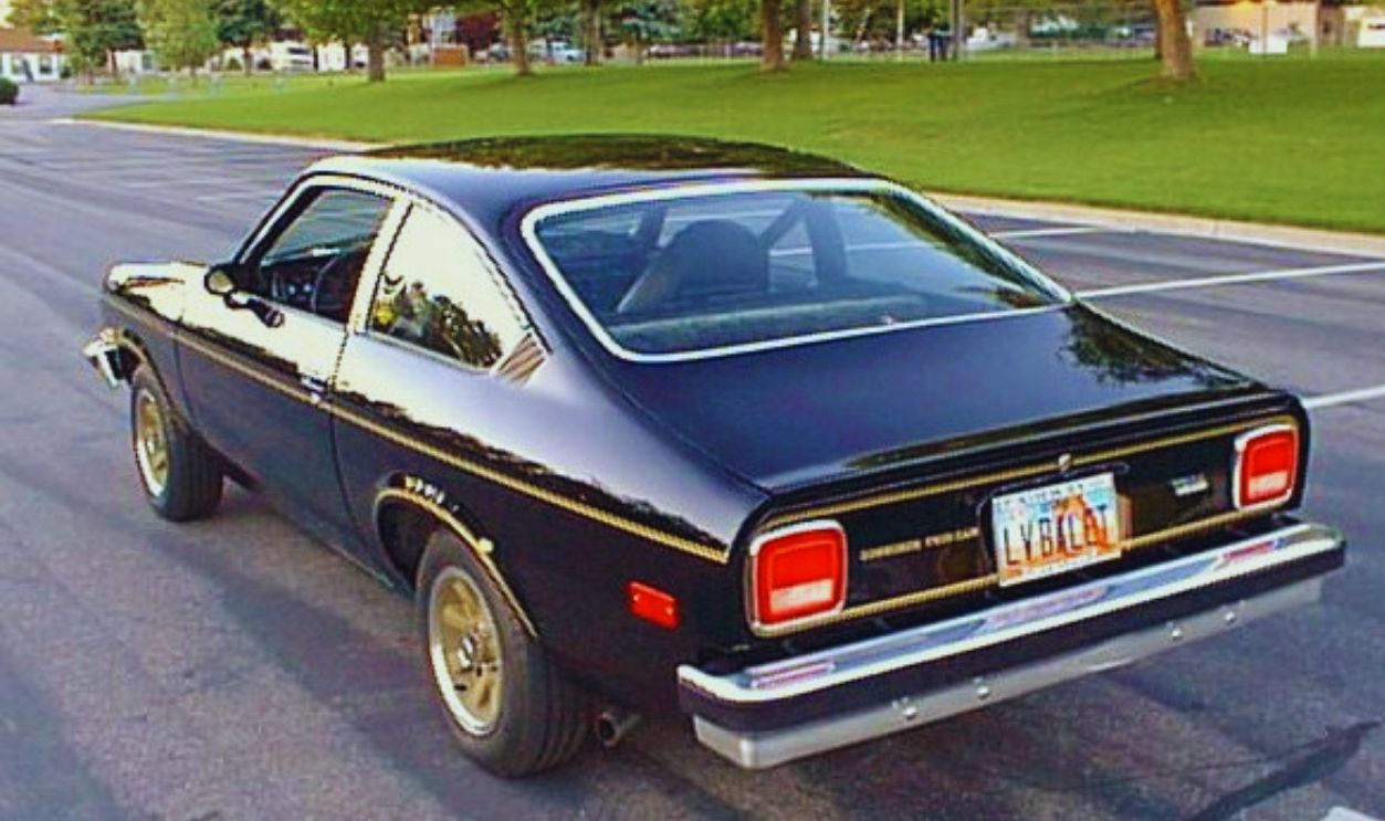 File:75 Cosworth Vega.jpg
