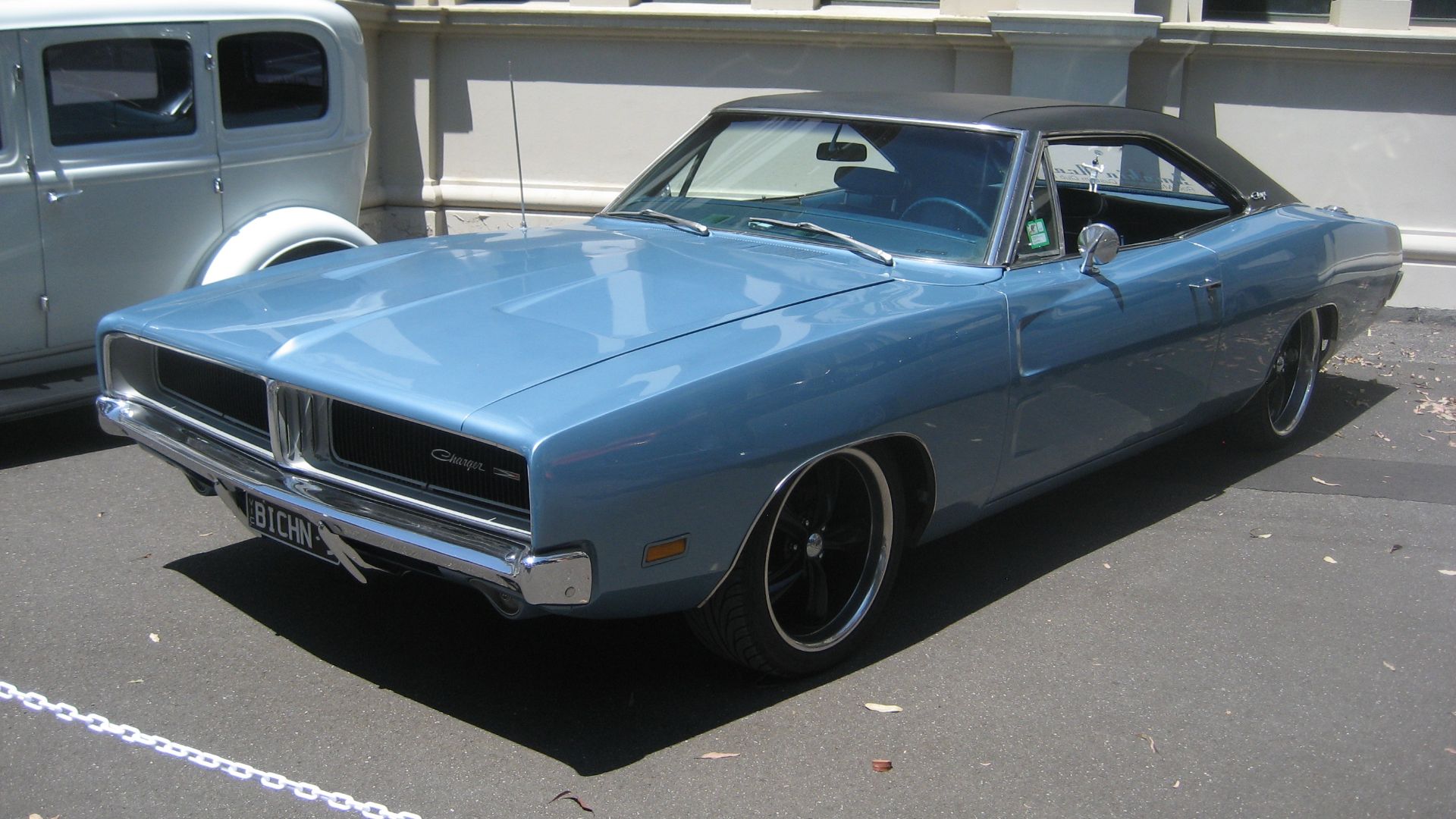 This model Charger made famous in the TV series; Dukes of Hazzard.
Models; Standard, SE, RT, 500 and Daytona
Engines;225 6, 318, 383, 440 and 426 Hemi