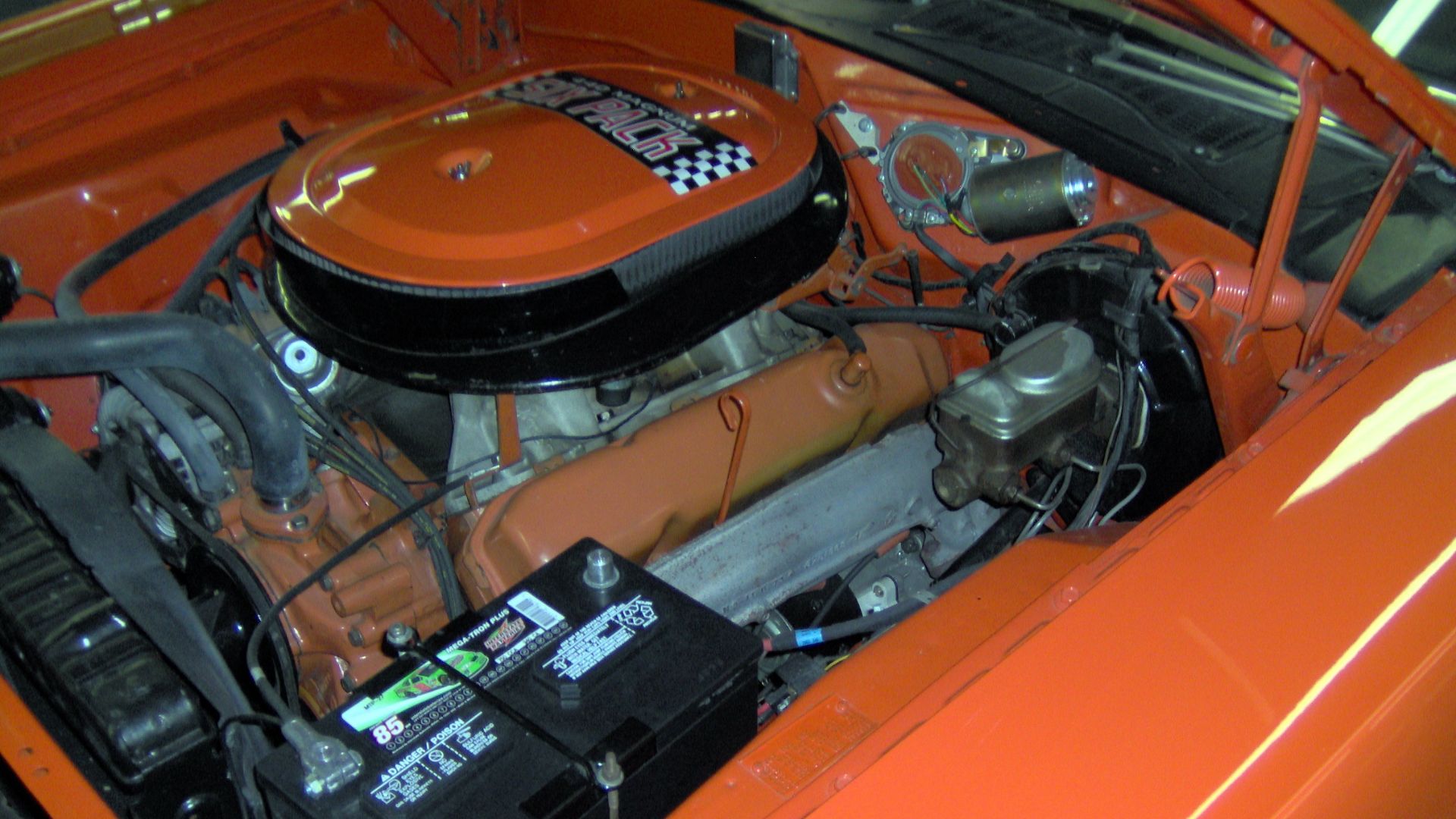 1970 Dodge Challenger RT 440 Six-Pack engine