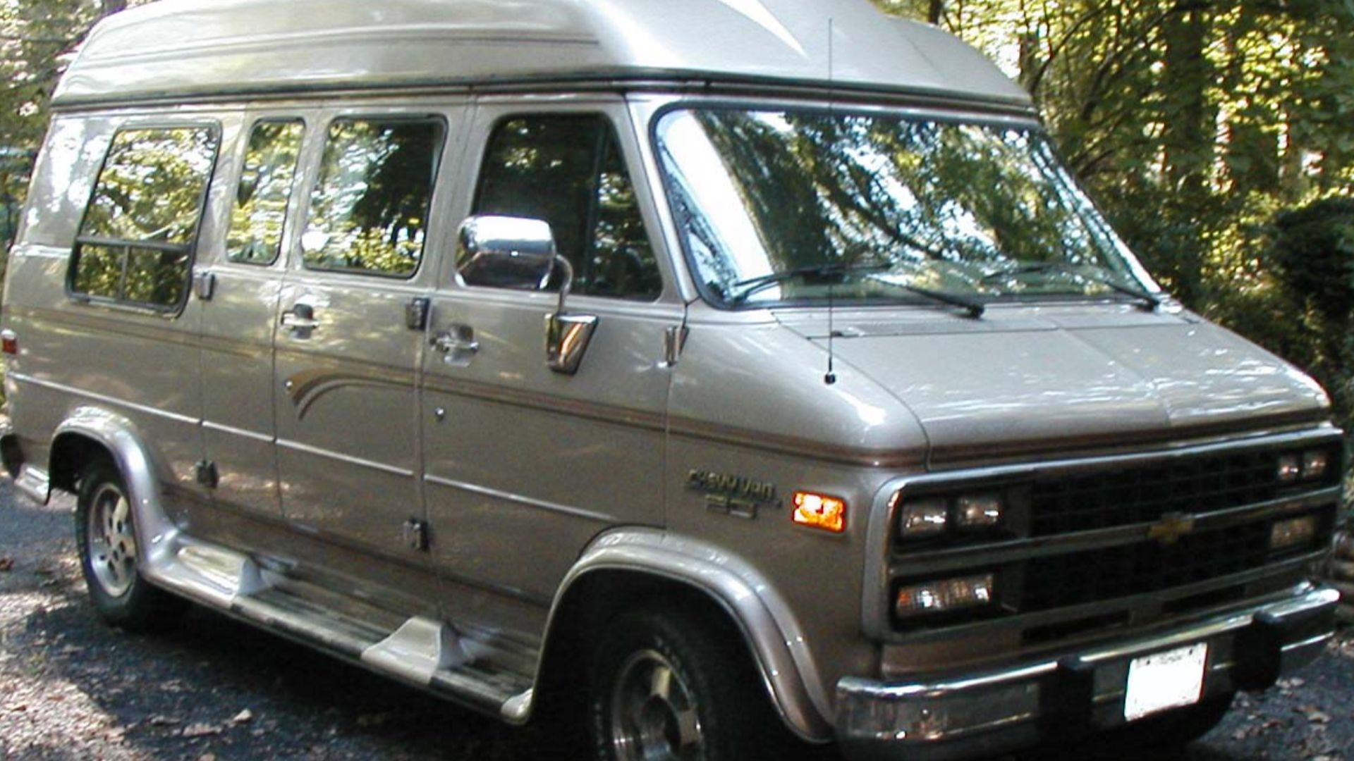 1994-1996 Chevrolet conversion van photographed in USA.