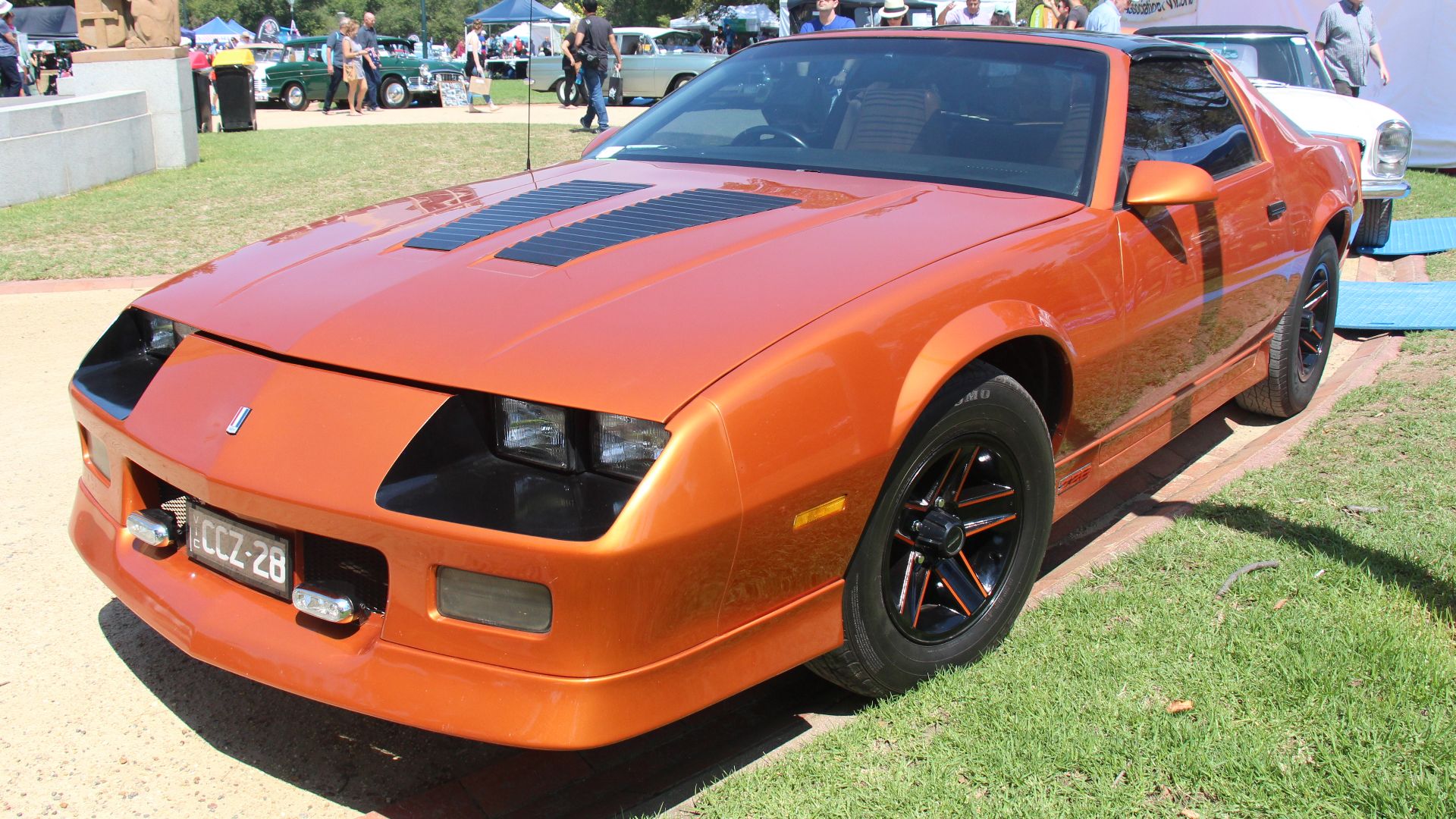 The 3rd generation Camaros got 5 speed and a Hatchback, some cars got fuel injection, 
The IROC-Z option introduced in 1985. Also new for 1985, all Camaros featured refreshed noses, and new deeper valances and front spoiler for the Z28 and IROC-Z 
Availab