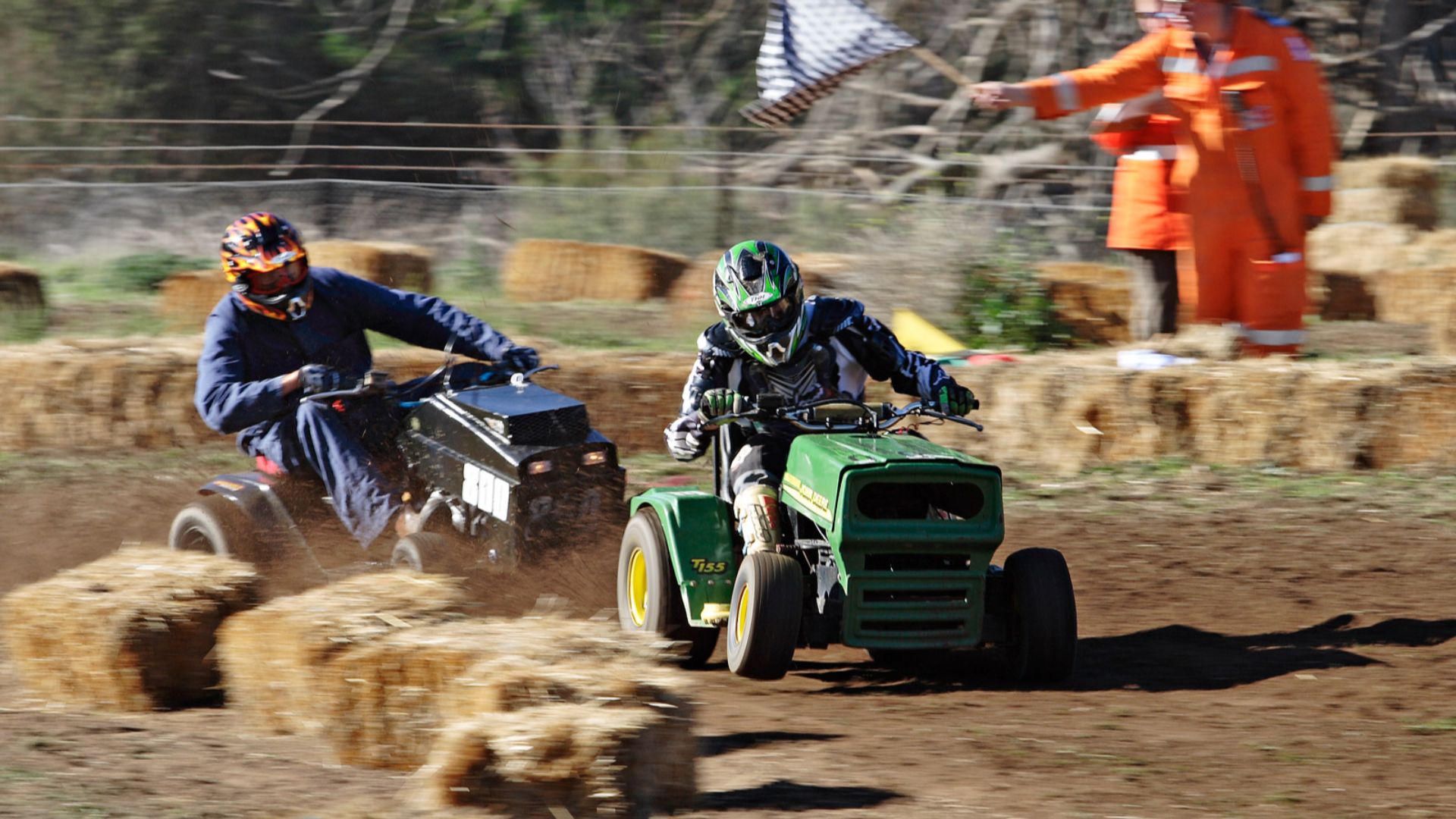 Swifts Creek Lawnmower Races, June 2007