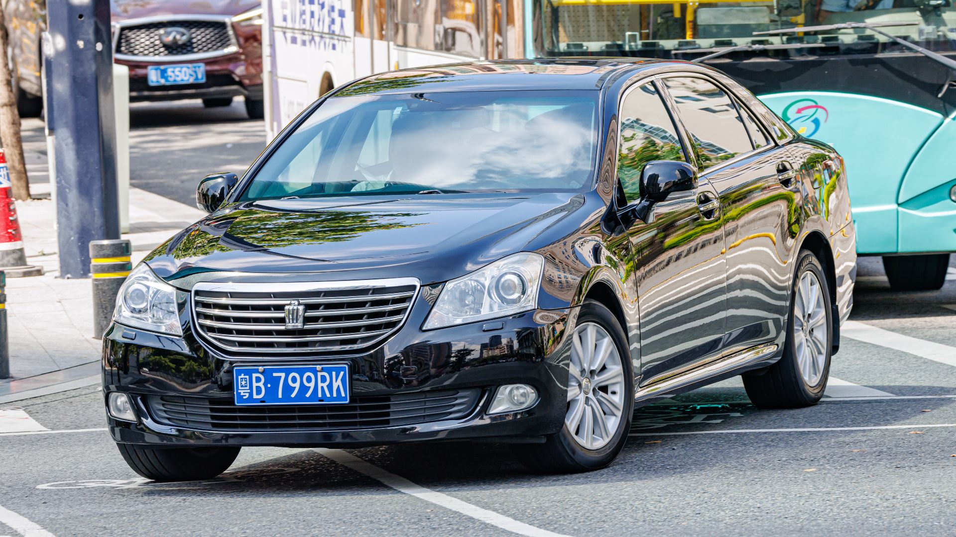TOYOTA CROWN (S200) China