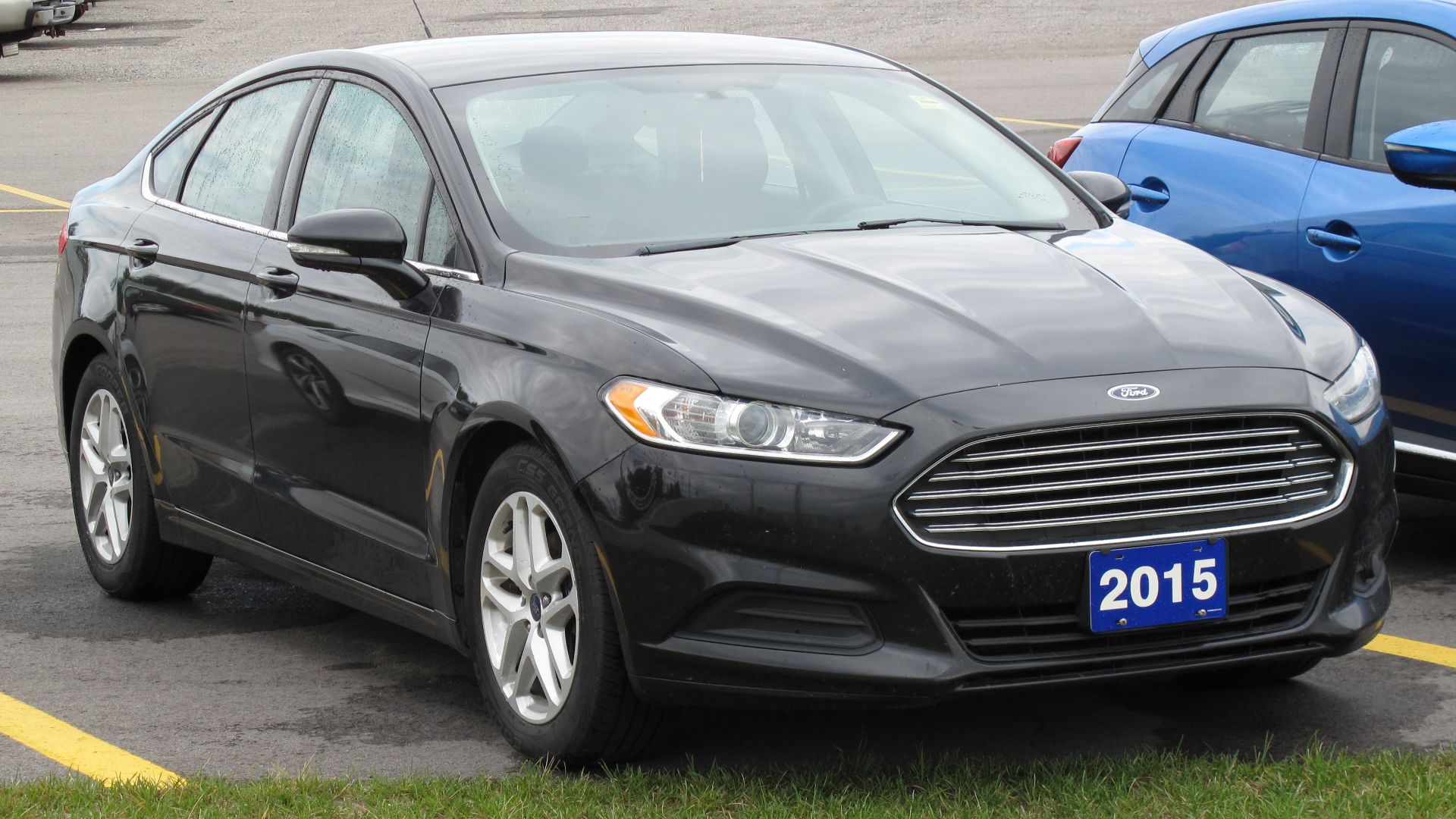 2015 Ford Fusion SE photographed in Sault Ste. Marie, Ontario, Canada