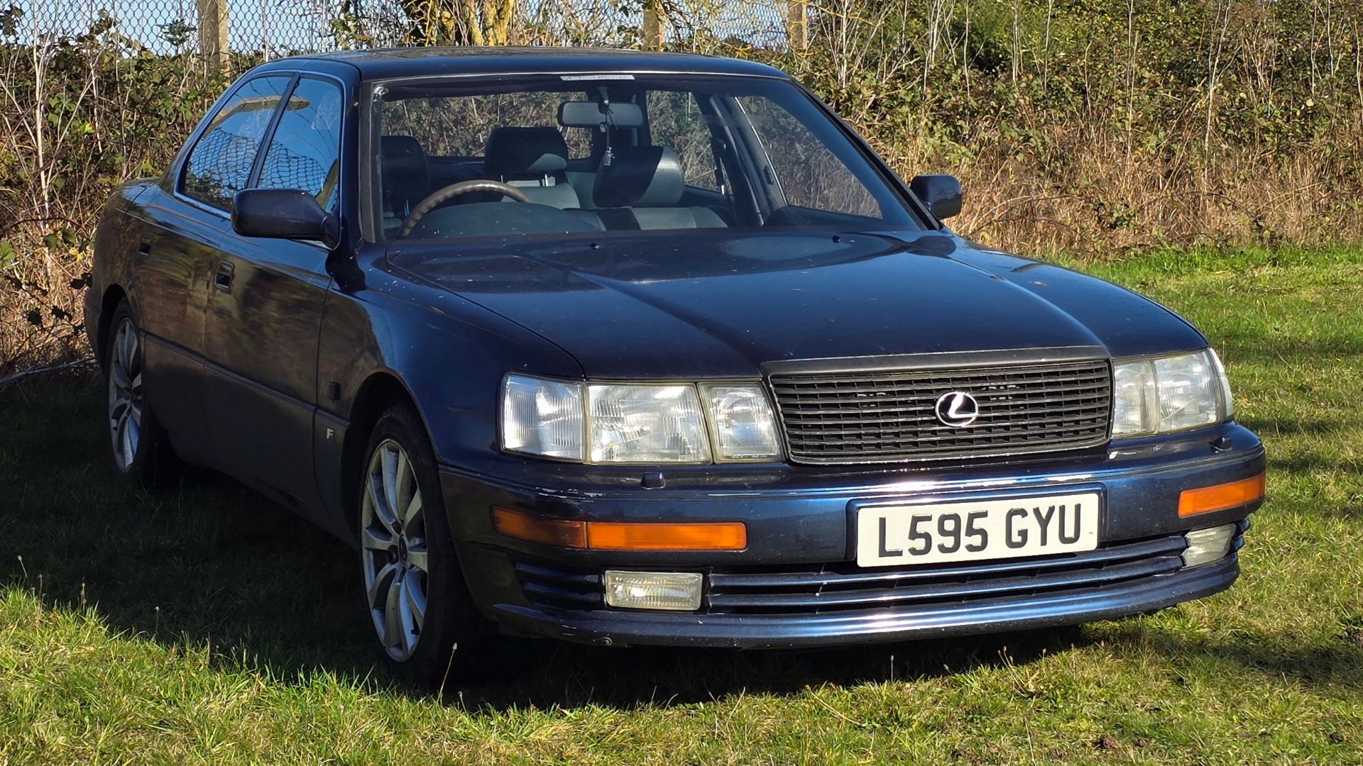 Lexus LS