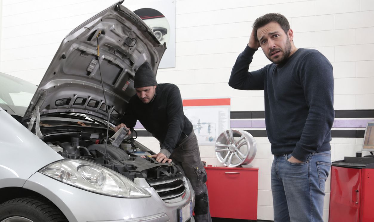  Customer At Car Shop