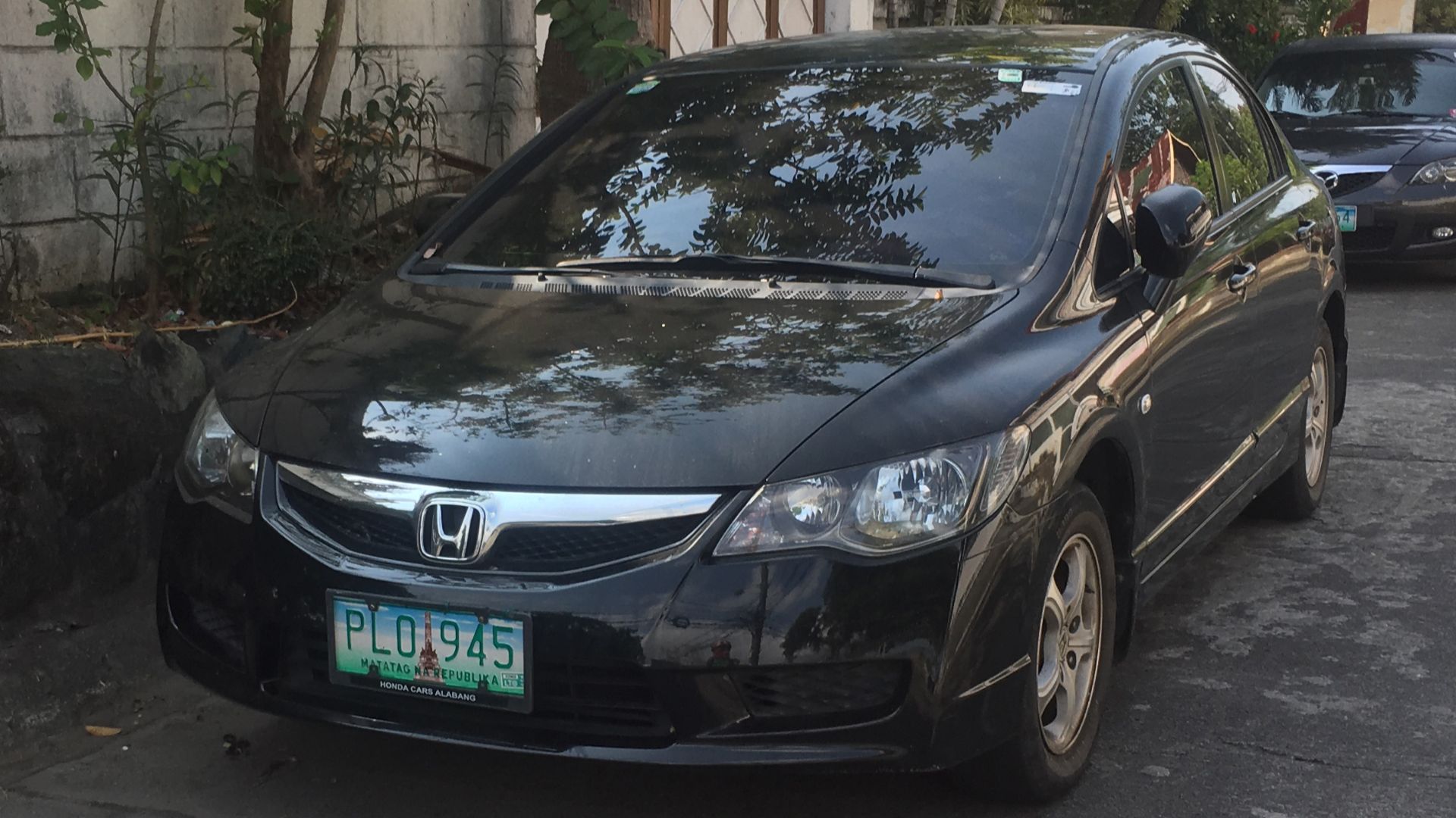 2010 Honda Civic 1.8 V photographed in Las Piñas, Metro Manila, Philippines