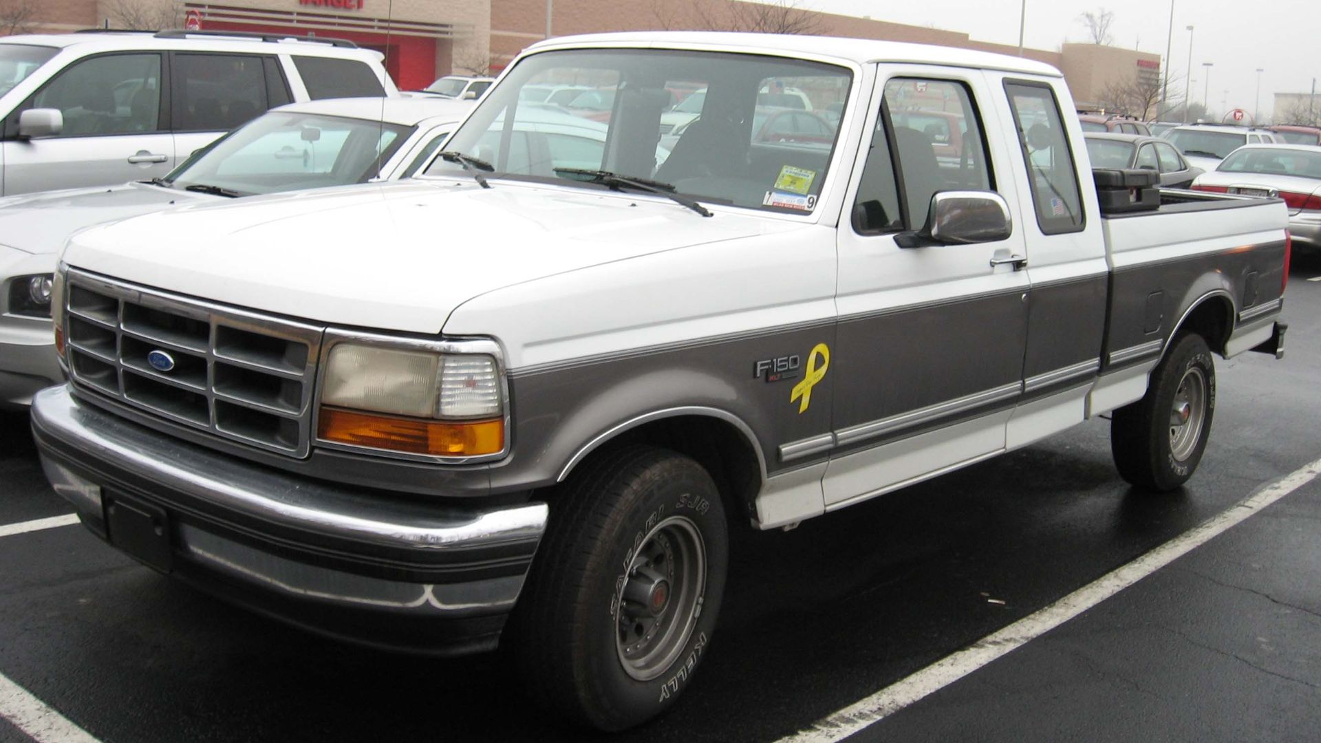 1992-1996 Ford F-150 photographed in USA.