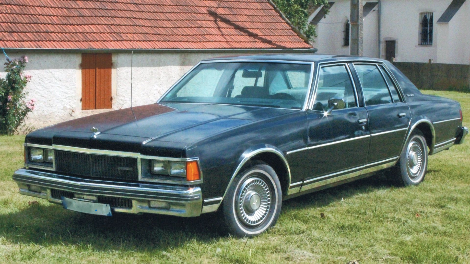 Chevrolet caprice classic, moteur V8, 5L, 300 cubic inch