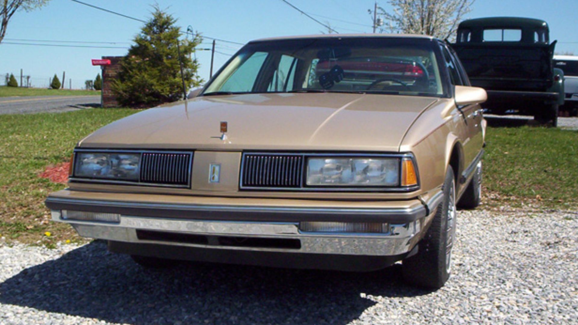 1987-88 Oldsmobile Delta 88 Royale