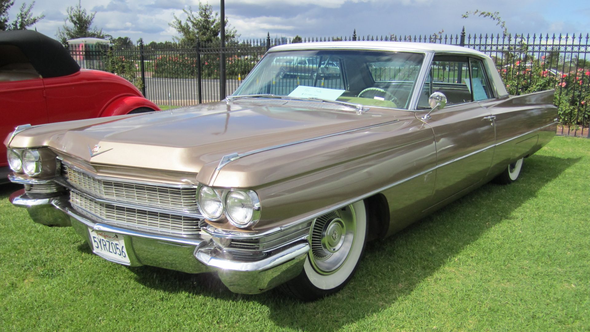 Available in Coupe, Sedan or Convertible.

Engine; 390 or 429 V8s
