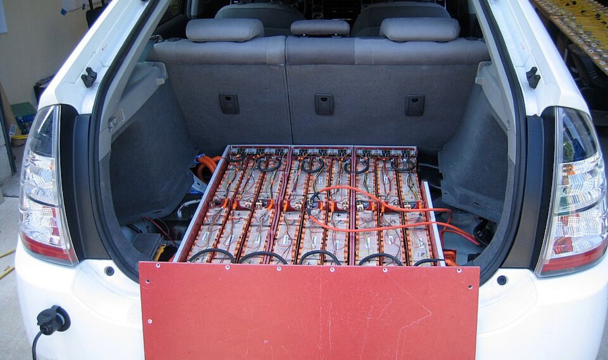  Lithium-ion battery pack