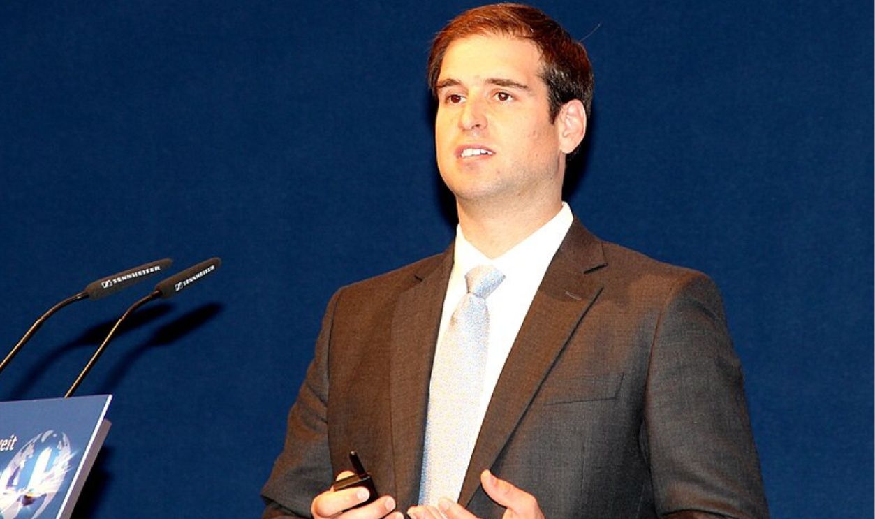 Jeffrey B. Straubel