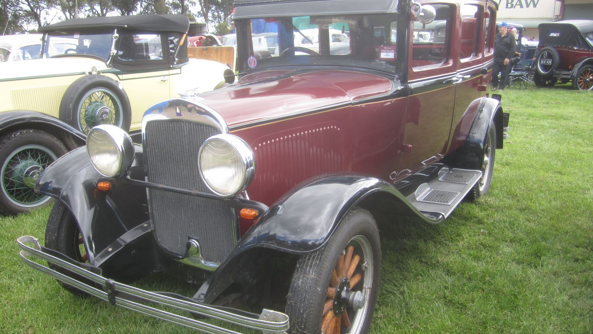 The Plymouth was Chrysler's car for 1928. It was built as an inexpensive family vehicle to compete wîth Ford and Chevy. The Plymouth offered four wheel hydraulic brakes, full pressure engine lubrication, aluminum alloy pistons and an independent hand-brak