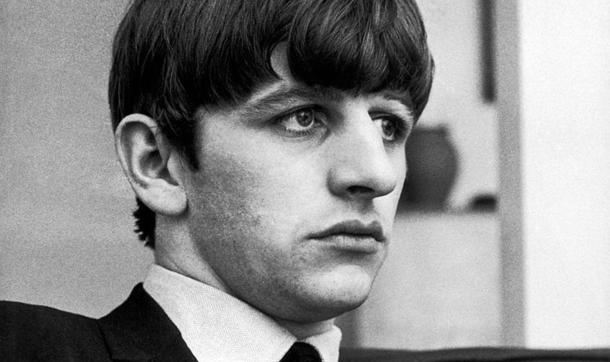 Ringo Starr of The Beatles, poses for pictures after the group were interviewed by Donald Zec, Daily Mirror Journalist, at his Flat in Maitland Court, Lancaster Terrace, London, 9th September 1963.