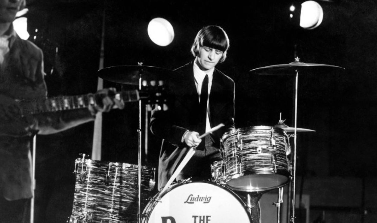 UNITED KINGDOM - JANUARY 01: Ringo STARR is senn here, at the E.M.I. recording studios, providing the GROOVY sound for paperback PAPERBACK WRITER AND RAIN