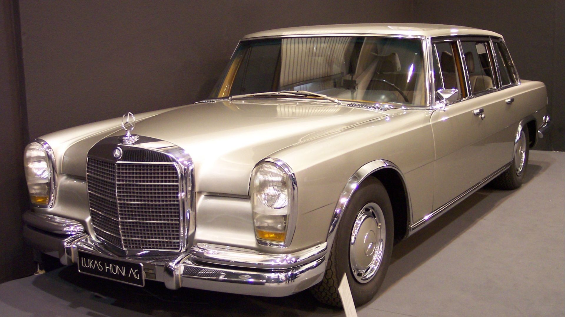 Mercedes-Benz 600 (1963-1978) (Internal Type Mercedes W100)