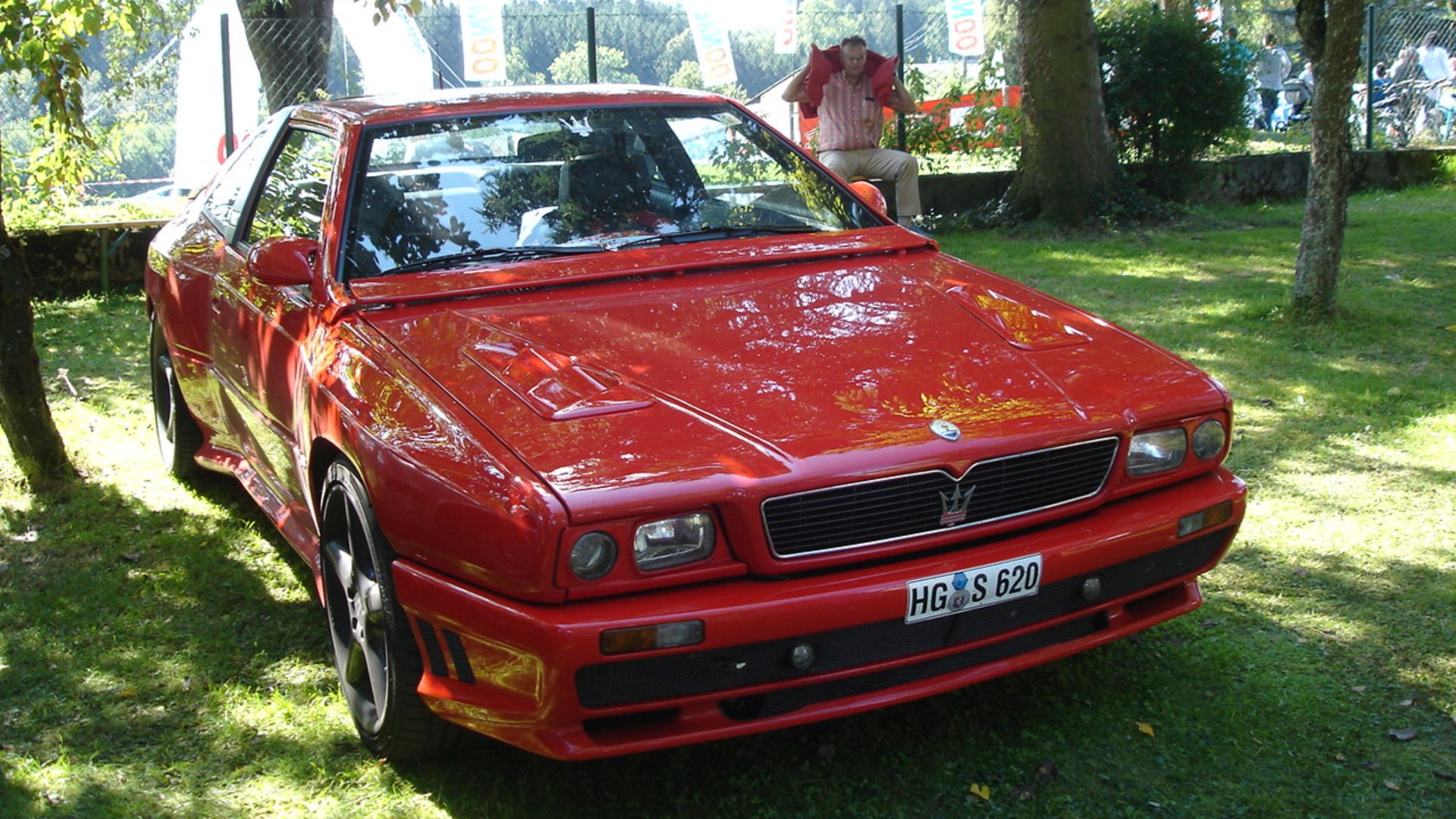 Front eines Maserati Shamal