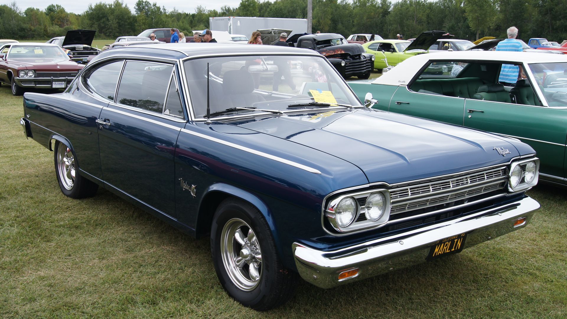 North Star Chapter Studebaker Drivers Club
13th Annual Labor Day Car Show
September 2, 2013
Blacksmith Lounge
Hugo, MN
More Car Pictures:

<a href=