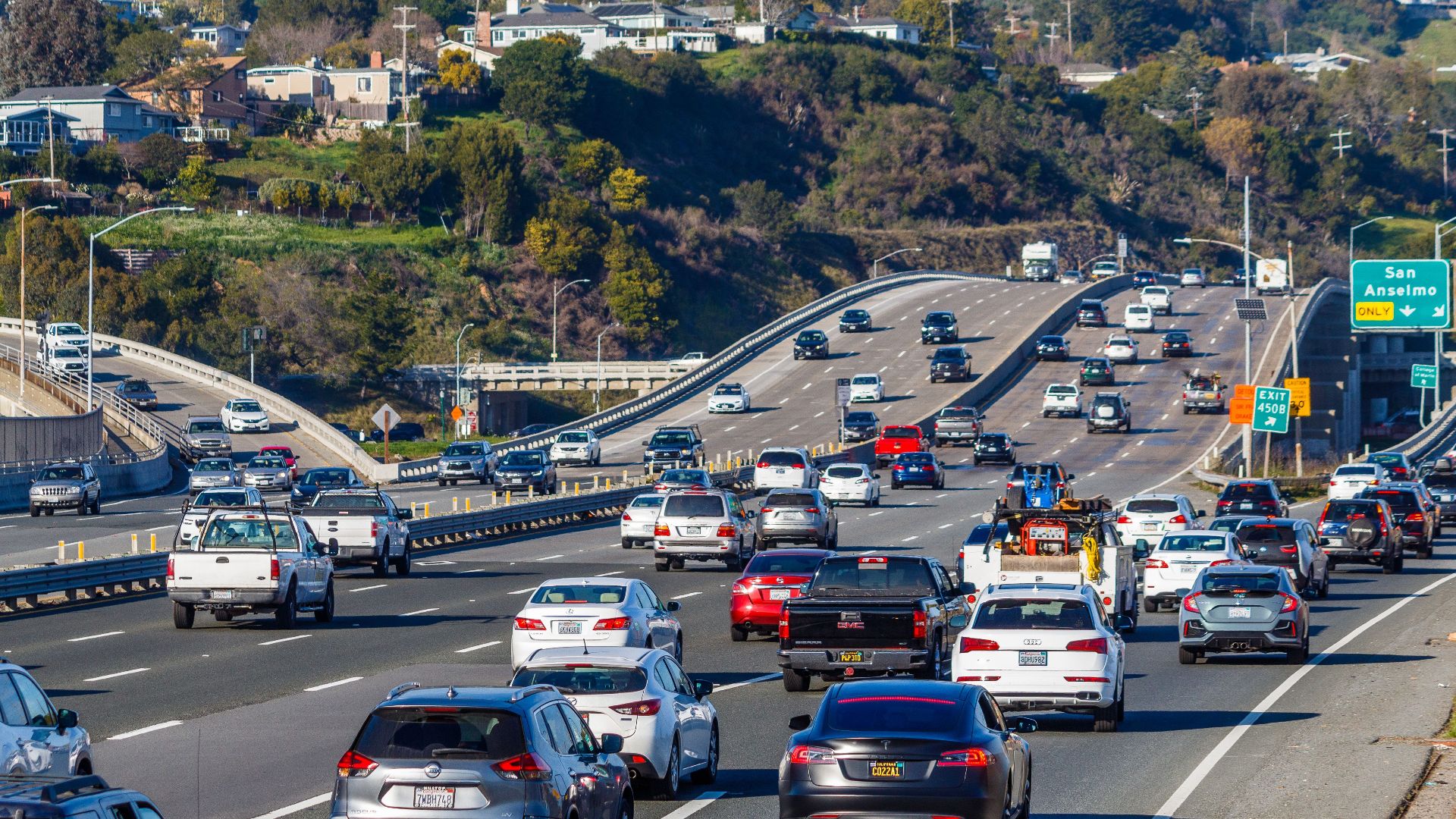 Highway with dense traffic near San Anselmo, showcasing a busy transportation system.