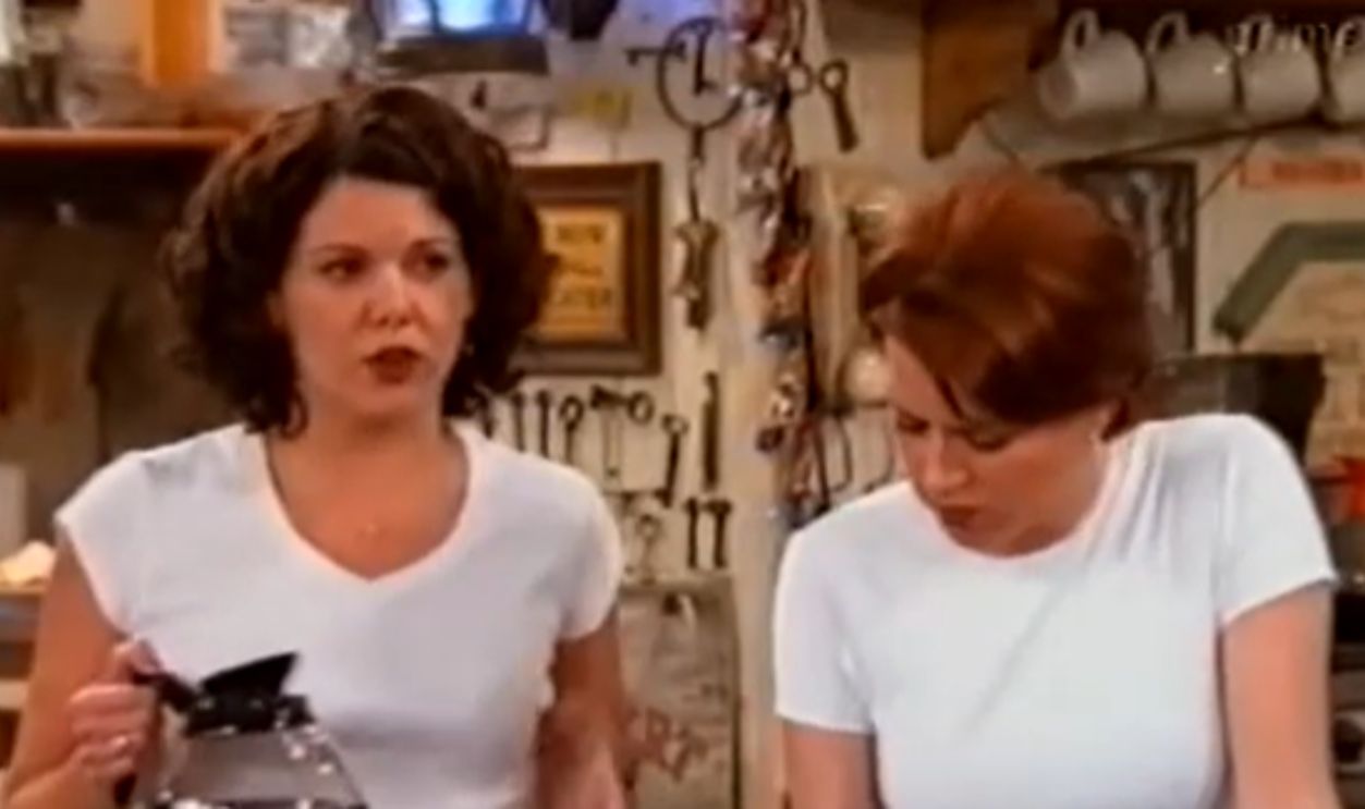 Screenshot from Townies (1996)