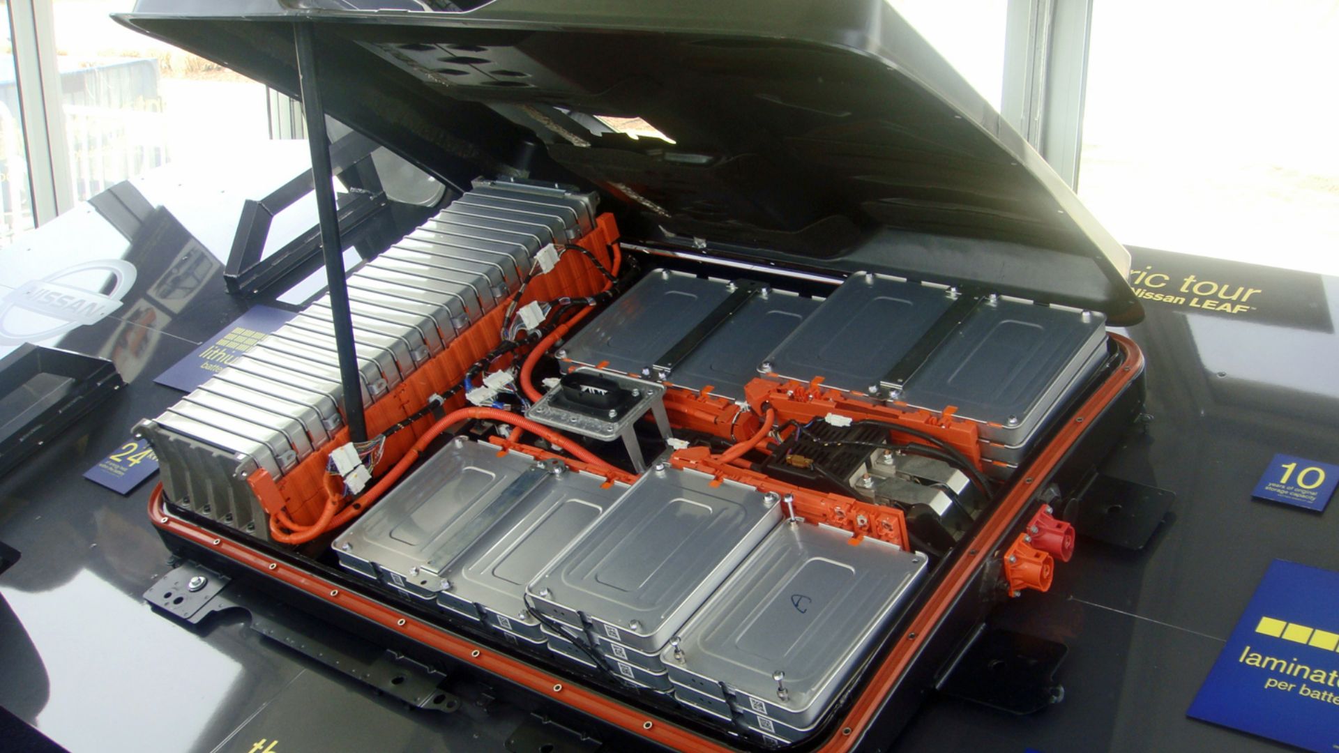 Nissan Leaf battery pack, Leaf Drive ElectricTour Washington DC
